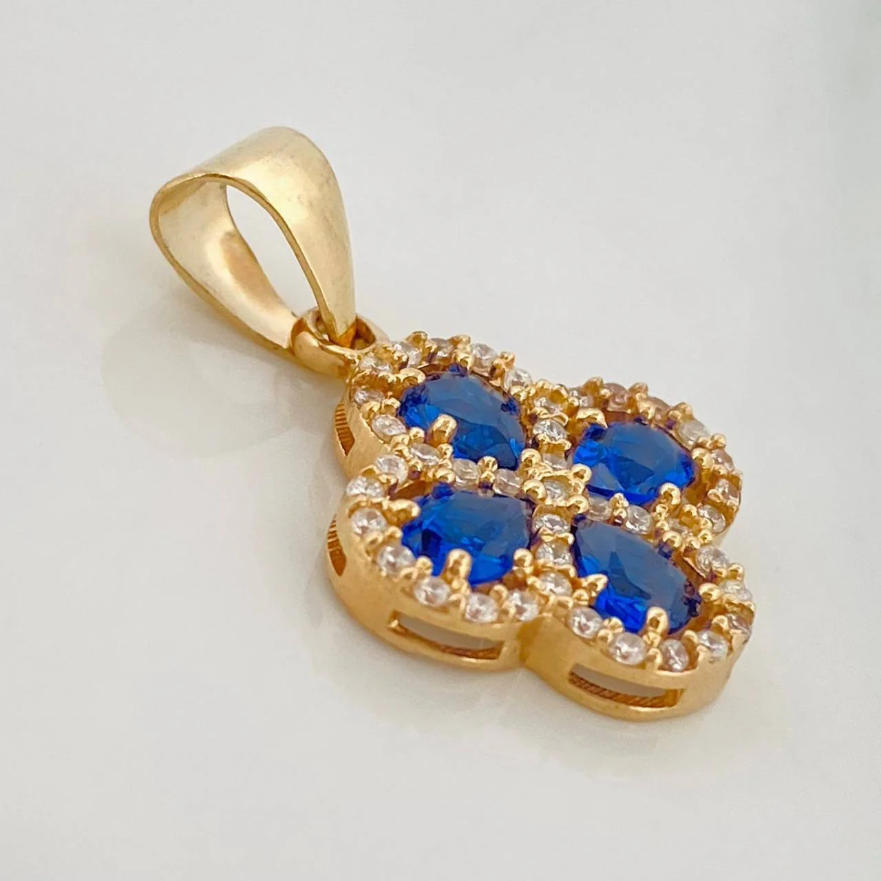 Dije Trebol 1.8 g / 1 in Oro Amarillo 18K - Image 3