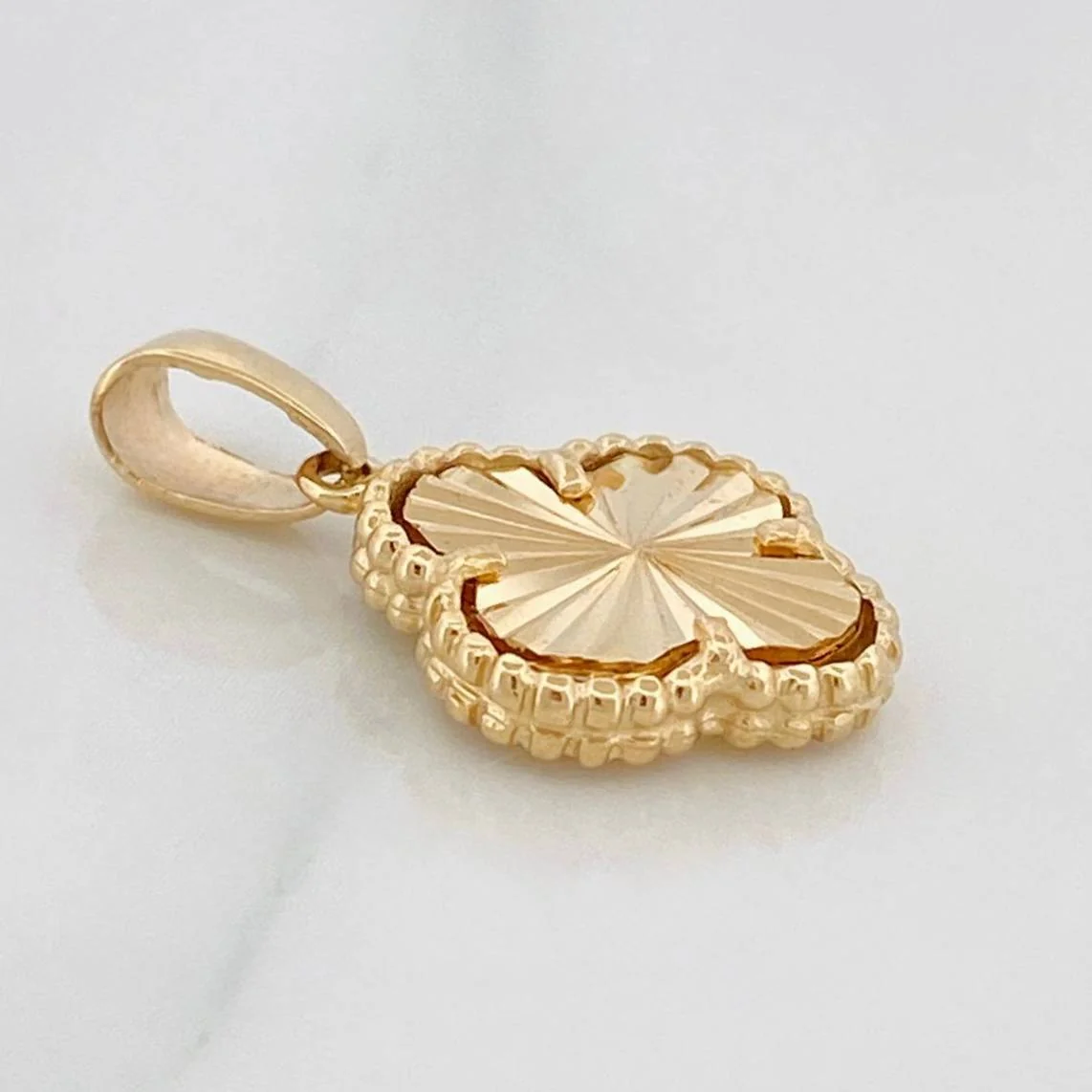 Dije Trebol 3 g / 1 in Oro Amarillo 18K - Image 3