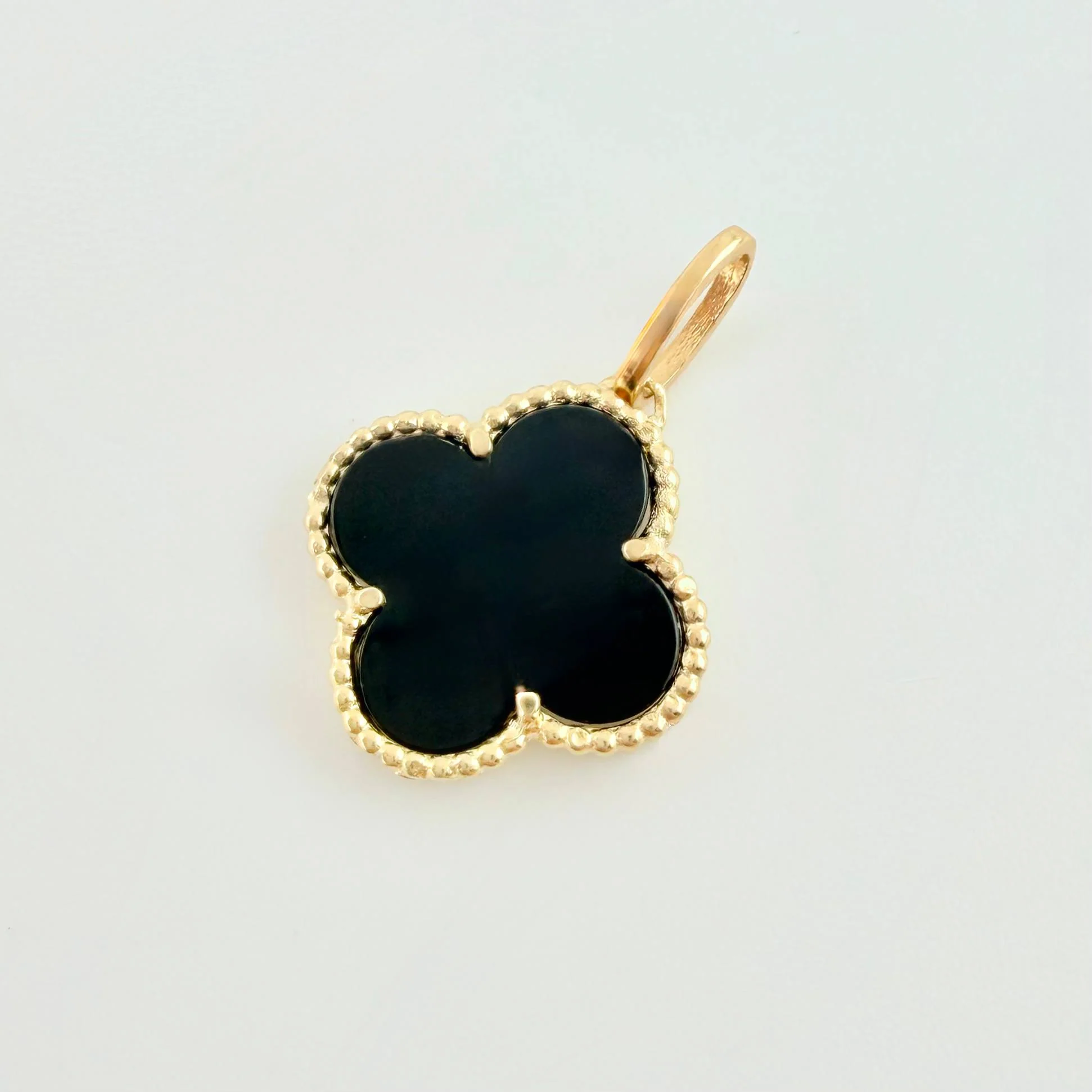 Dije Trebol Negro 1.8gr / 3/4 in / Oro Amarillo Nac.Esp. 18K - Image 2