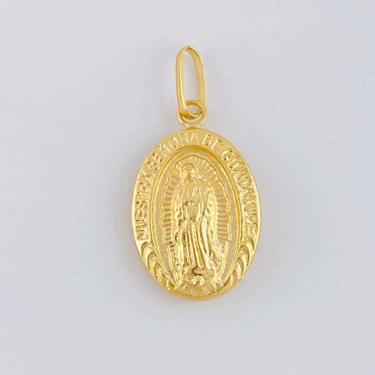 Dije Virgen De Guadalupe 1.15 g / 1 in Oro Amarillo 18K - Image 4