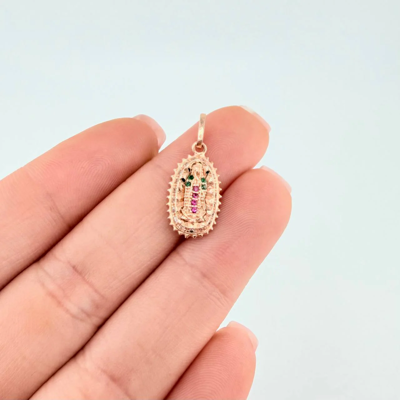 Dije Virgen De Guadalupe 1.35 g / 1 in Oro Rosa 18K - Image 5