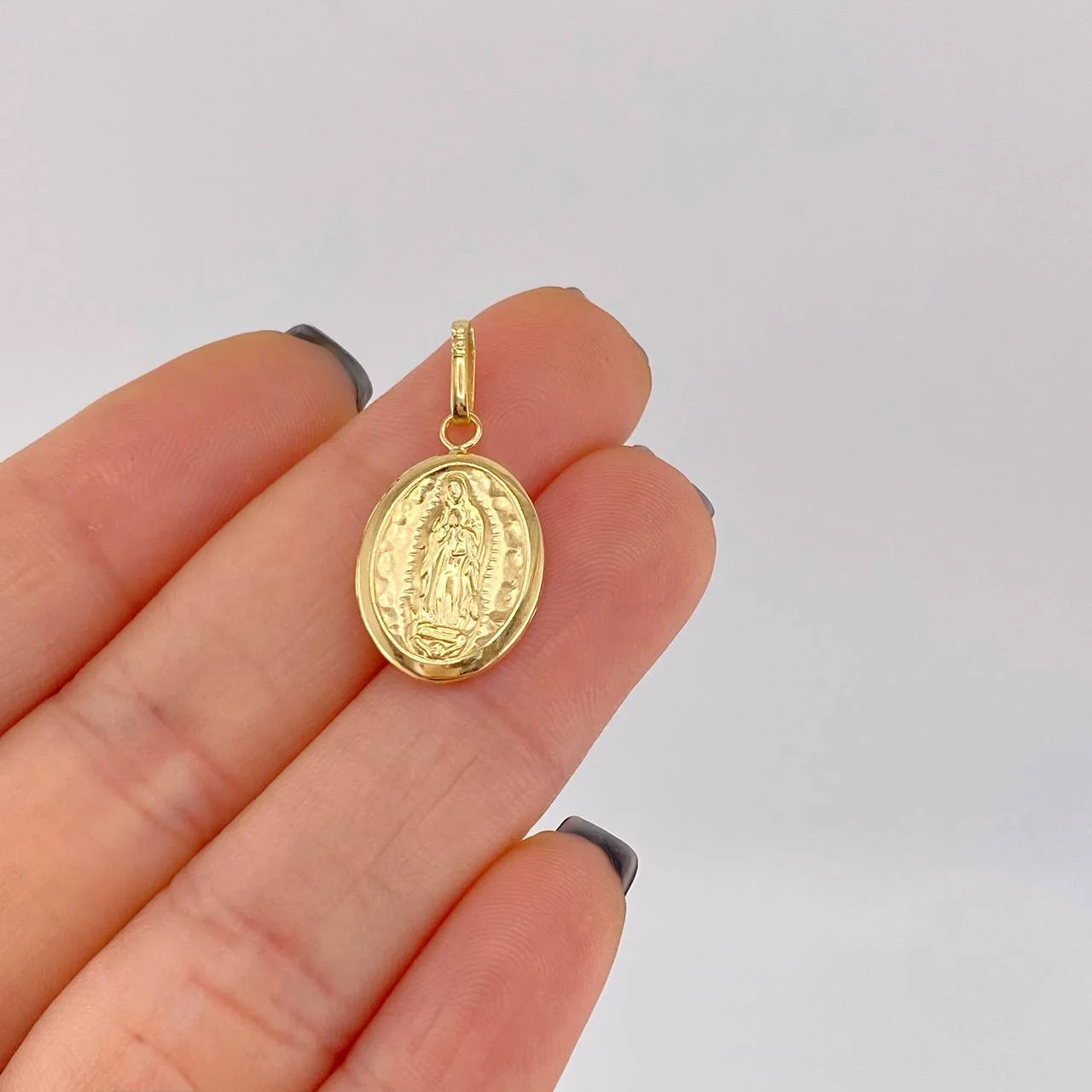 Dije Virgen De Guadalupe Plana 0.95 g / 1 in Oro Amarillo 18K - Image 5