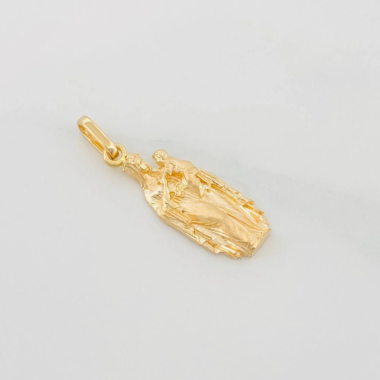 Dije Virgen del Carmen 2.2g / 1 1/4 in Oro Amarillo 18K - Image 3