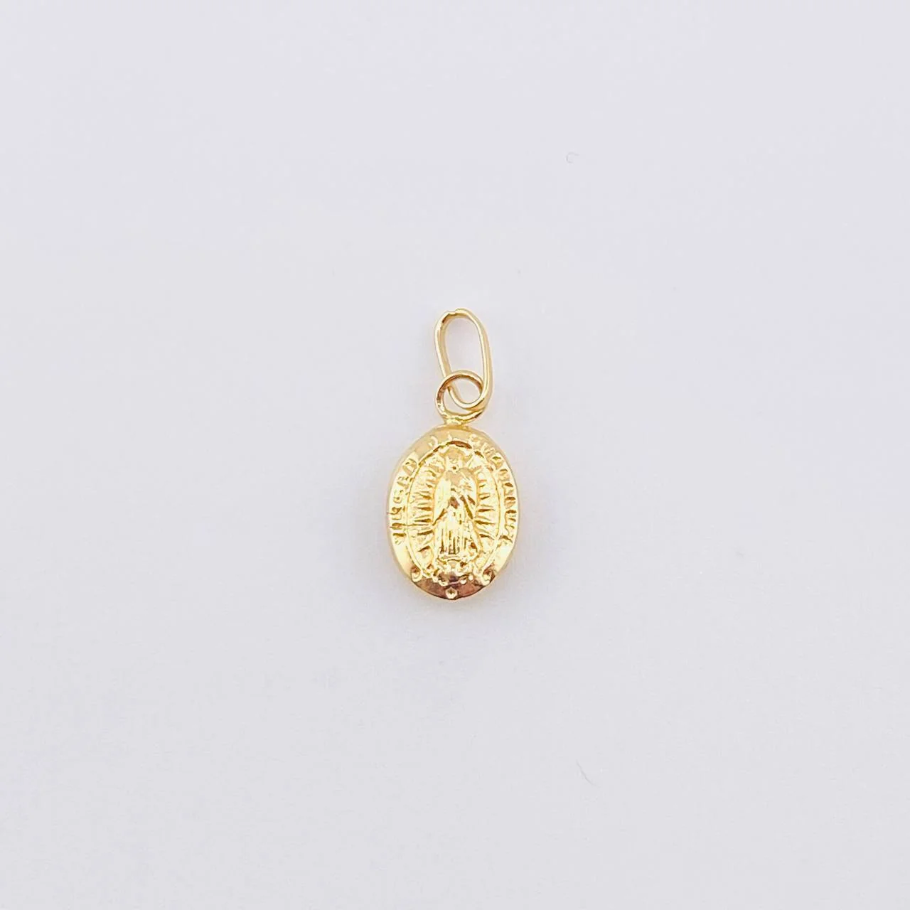 Dije Virgen Guadalupe 0.45 g / 3/4 in Oro Amarillo 18K