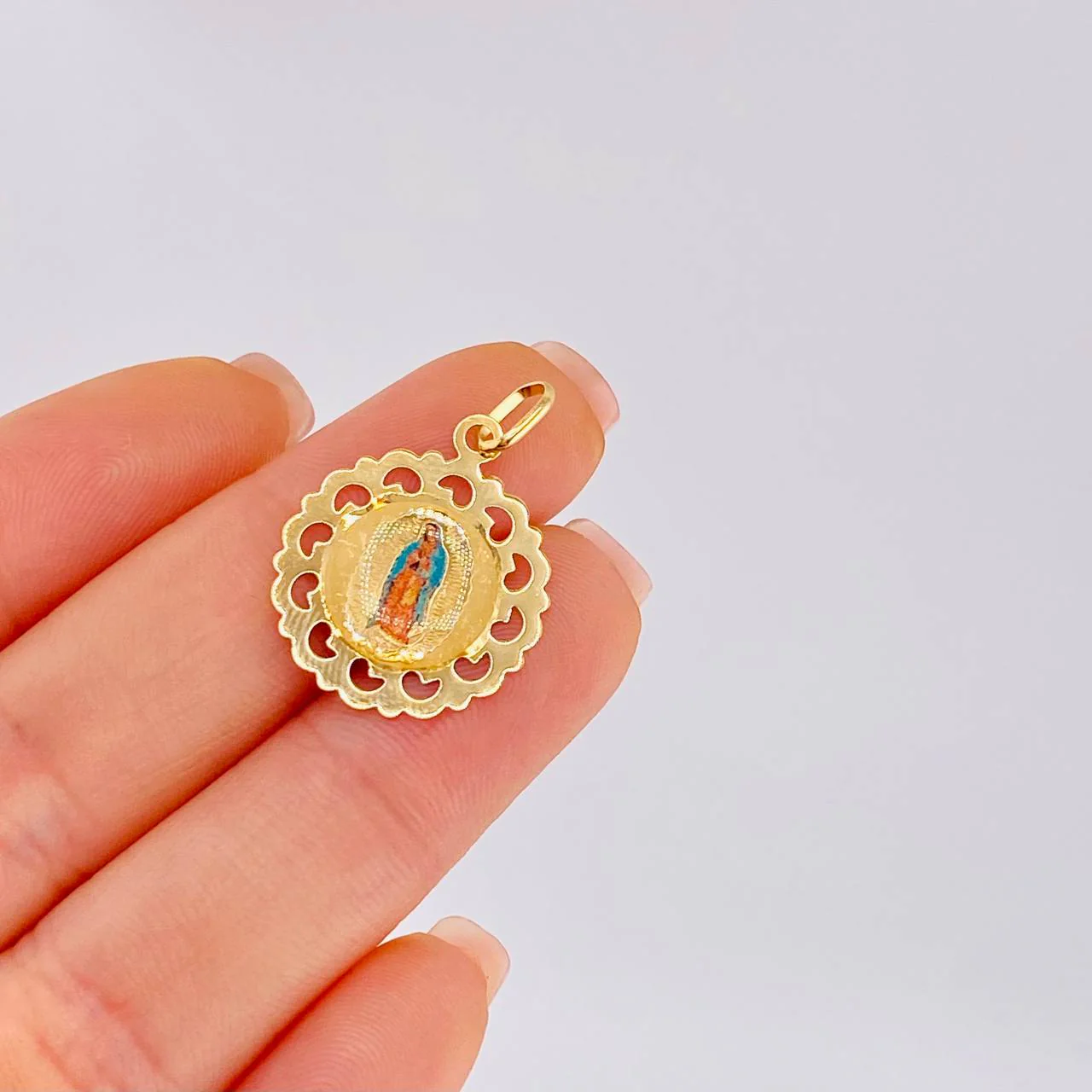 Dije Virgen Guadalupe 1.2 g / 1 in Oro Amarillo 18K - Image 5