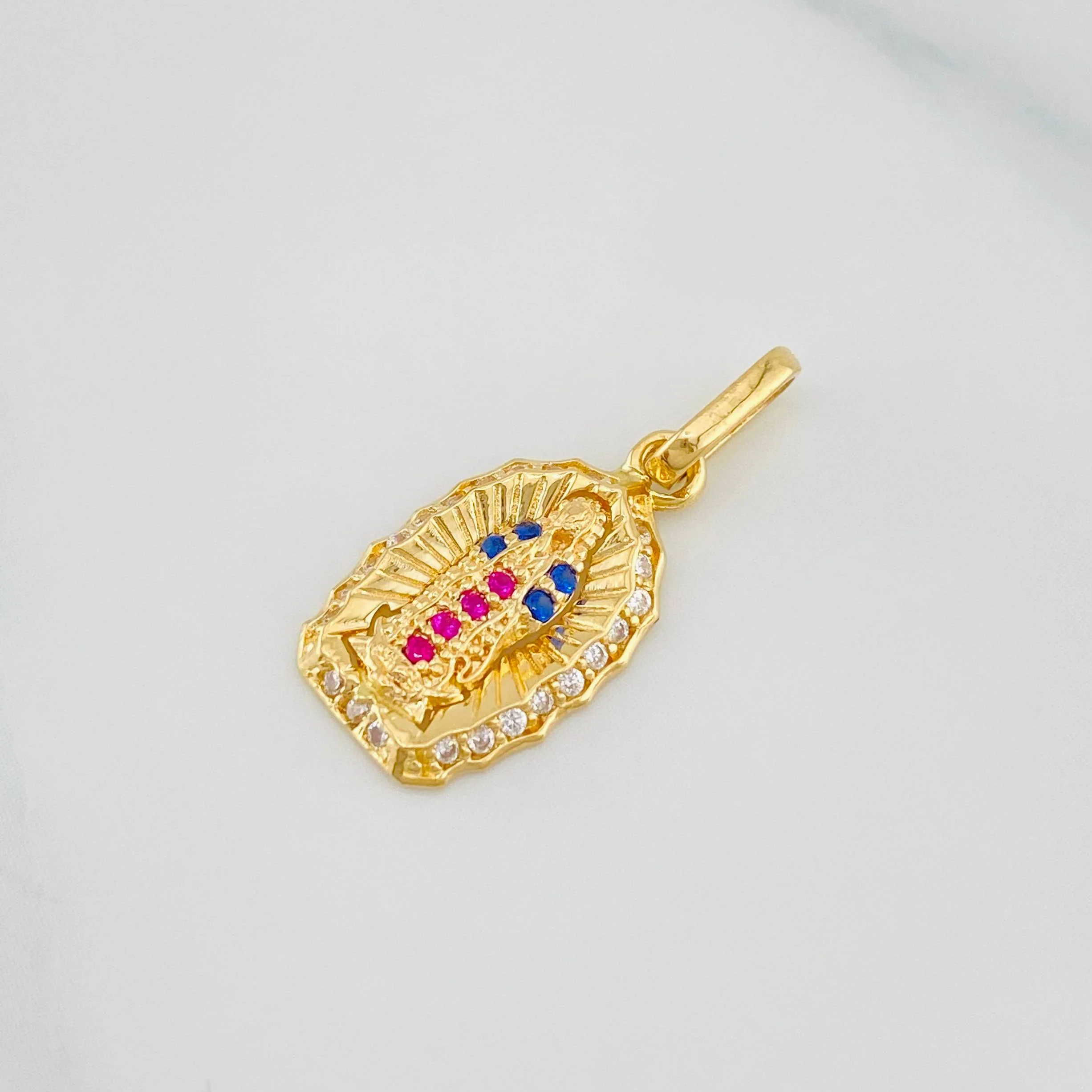 Dije Virgen Guadalupe 1.3 g / 3/4 in Oro Amarillo 18K - Image 3