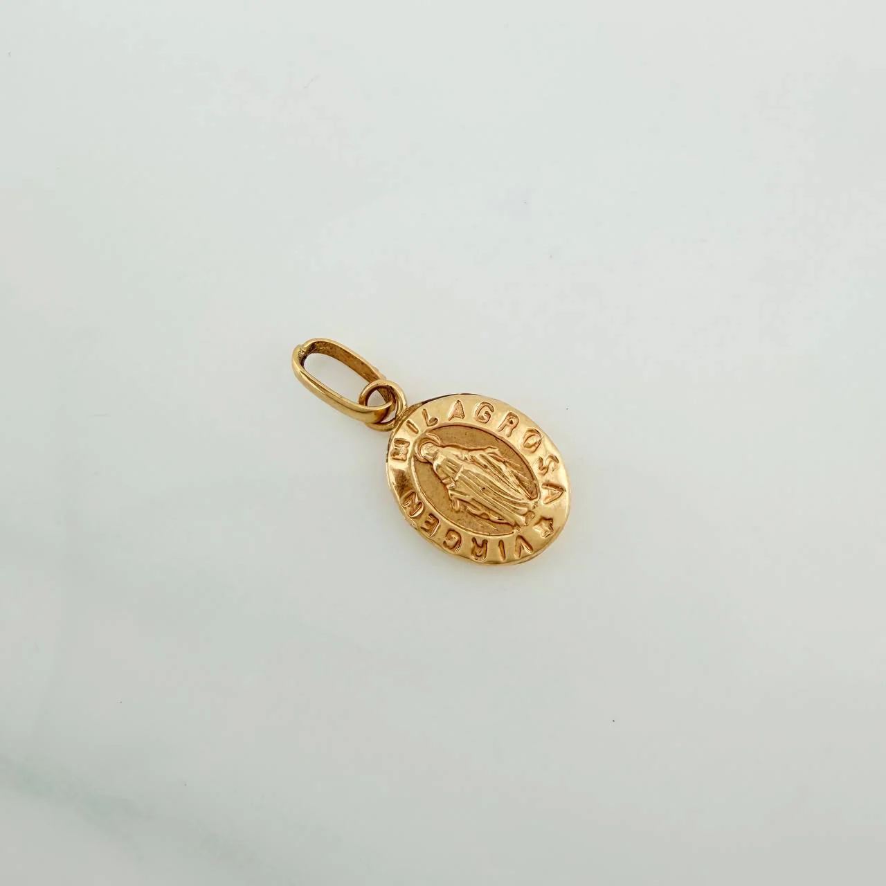 Dije Virgen Milagrosa 0.4gr / 3/4 in / Oro Amarillo 18K % - Image 3