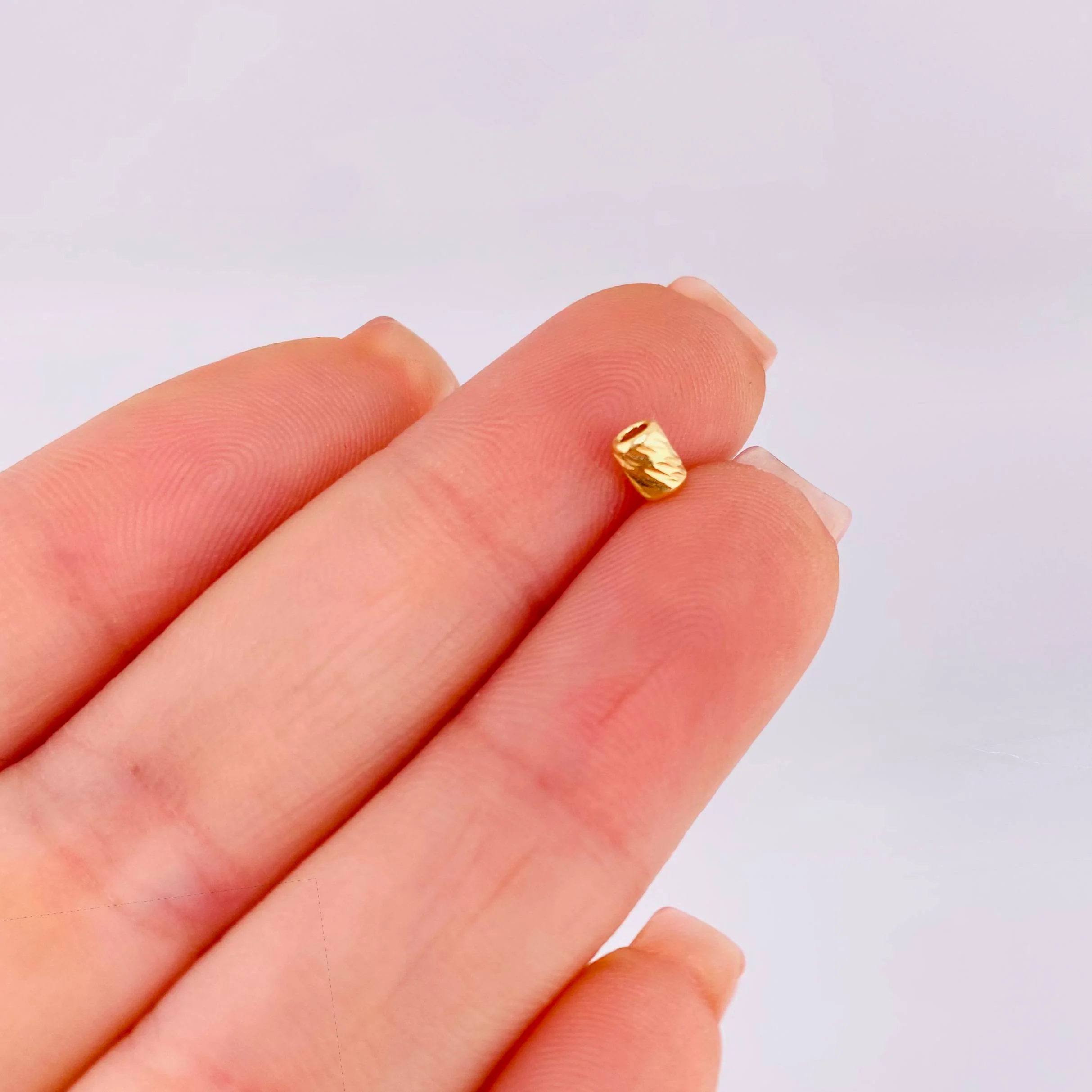 Herraje Cilindro 0.1gr / 4mm Oro Amarillo 18K © - Image 3