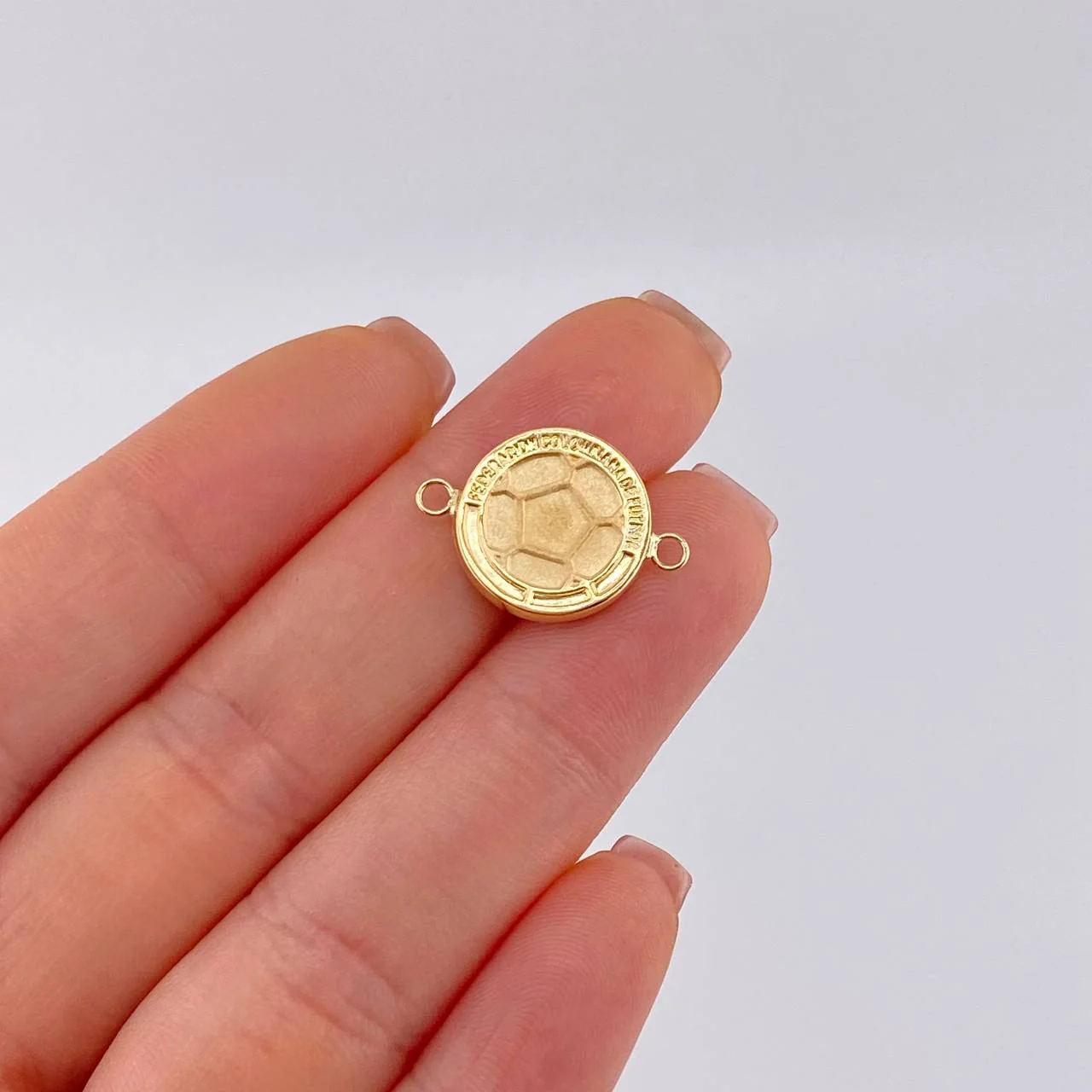 Herraje Escudo Colombia Mate 1 g / 3/4 in Oro Amarillo 18K - Image 4