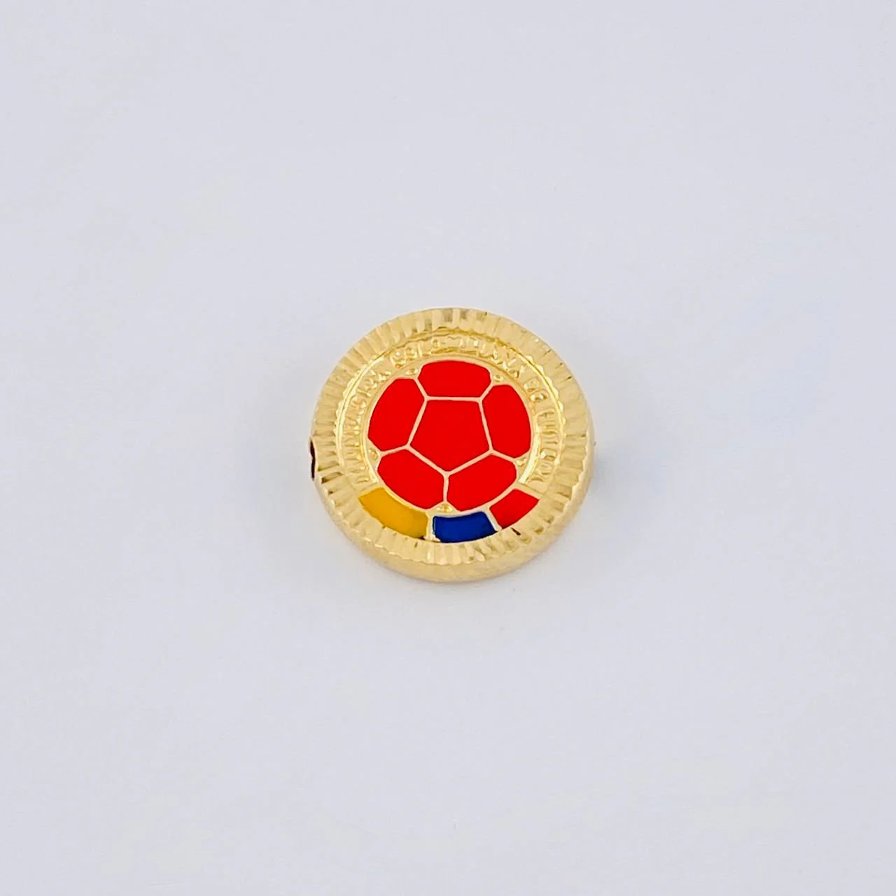 Herraje Escudo Selección 0.75 g / 1/2 in Oro Amarillo 18K