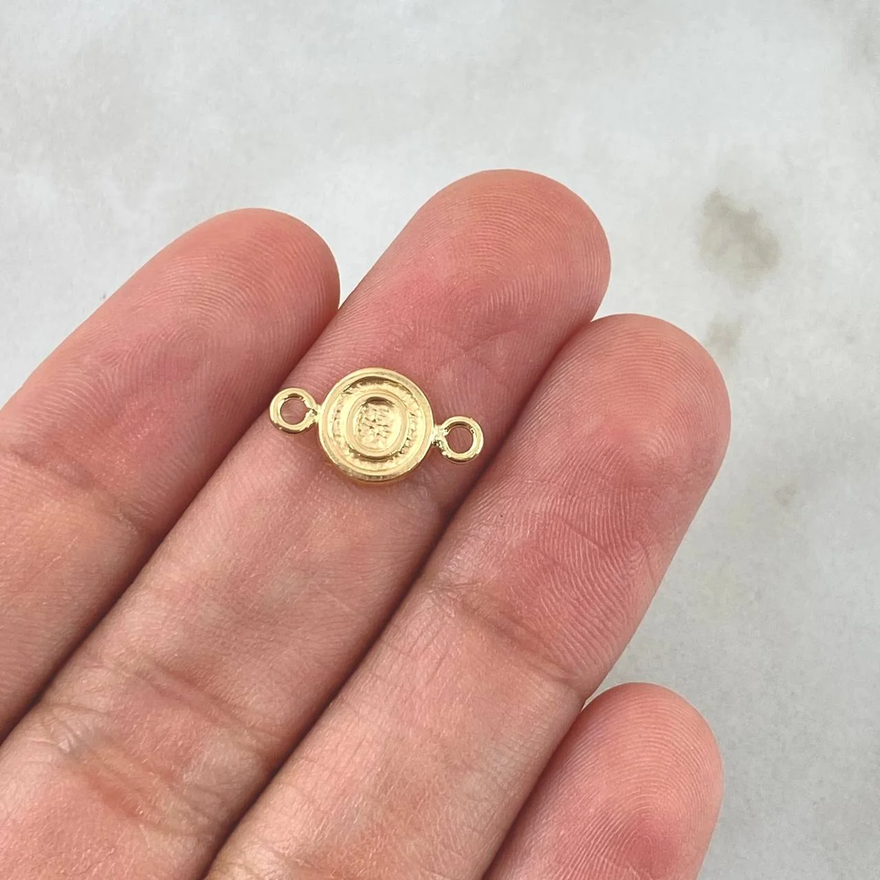 Herraje Letra O 0.35gr / 1/2 in / Oro Amarillo 18K ! - Image 3