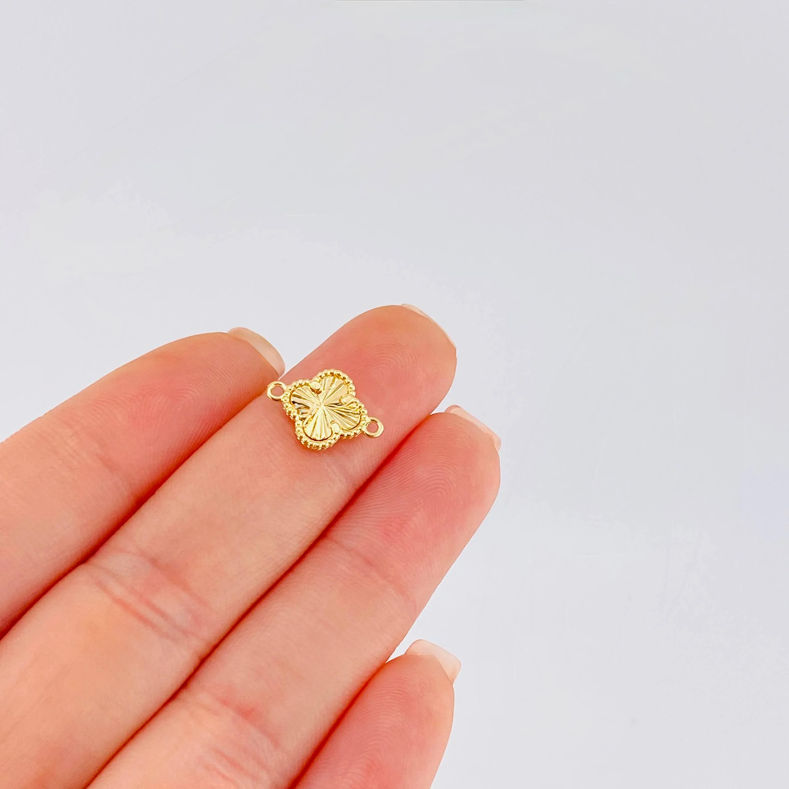 Herraje Trebol Dorado 0.7gr / 1/2 in / Oro Amarillo Nac.Esp. 18K * - Image 3