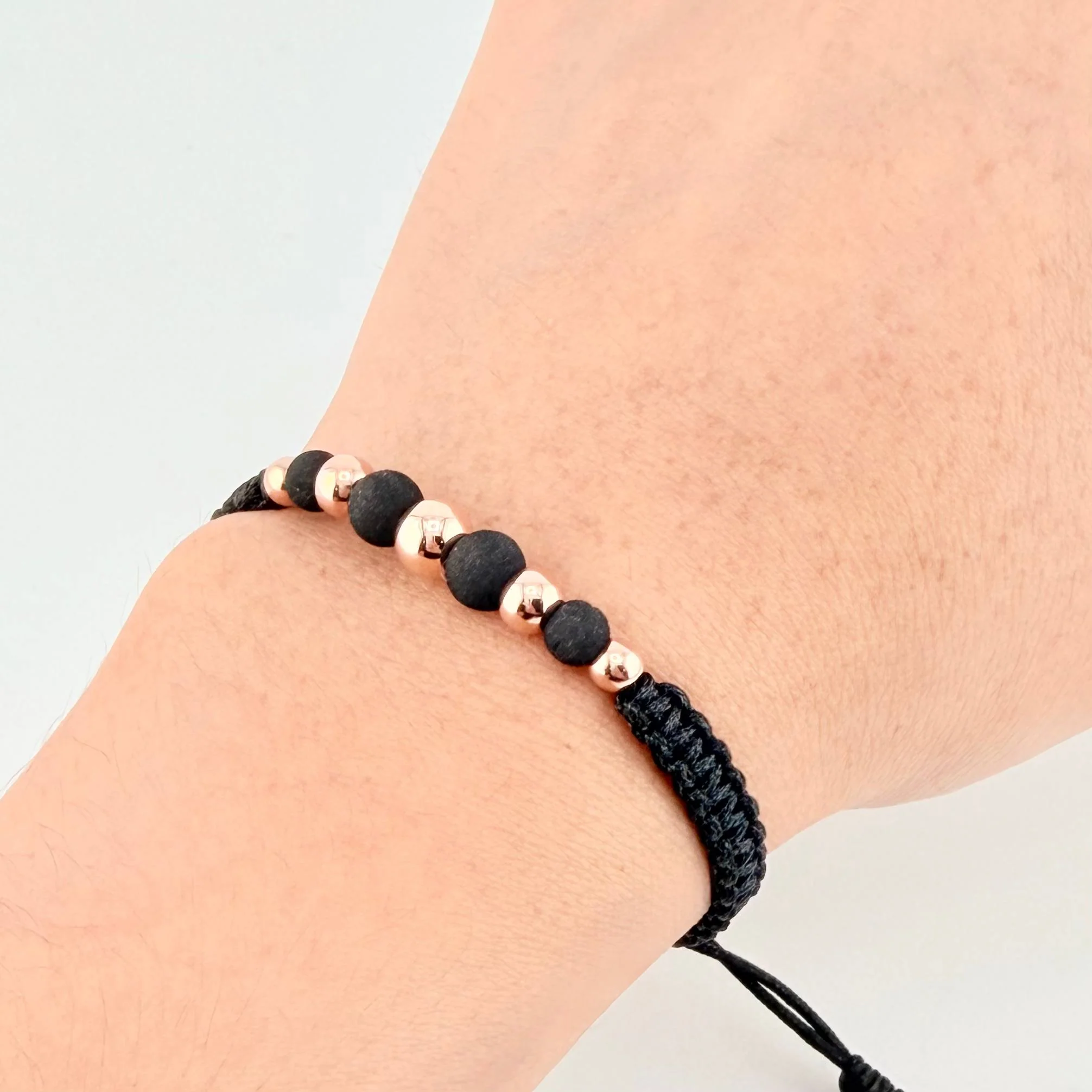 Pulsera Negra Penta Neo 5und / 4mm-5mm-6mm Oro Rosa 18K (A.C) - Image 4