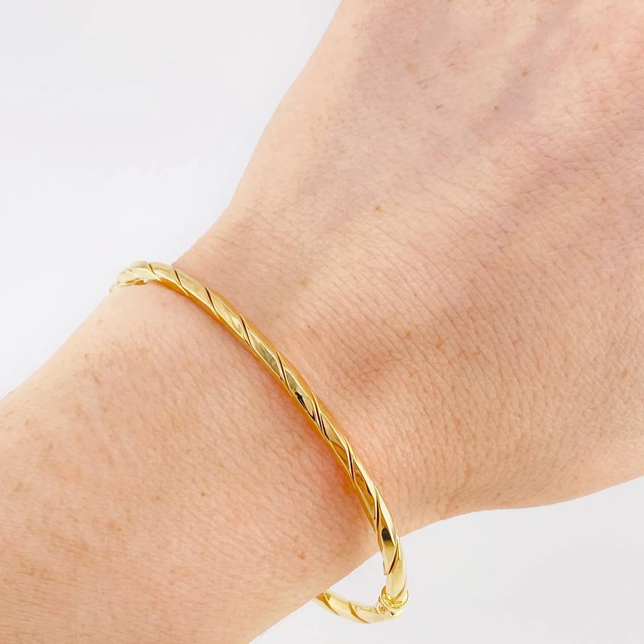 Pulso Aro Espiral 4 g / 7 1/2 in / 3 mm Oro Amarillo 18K - Image 4