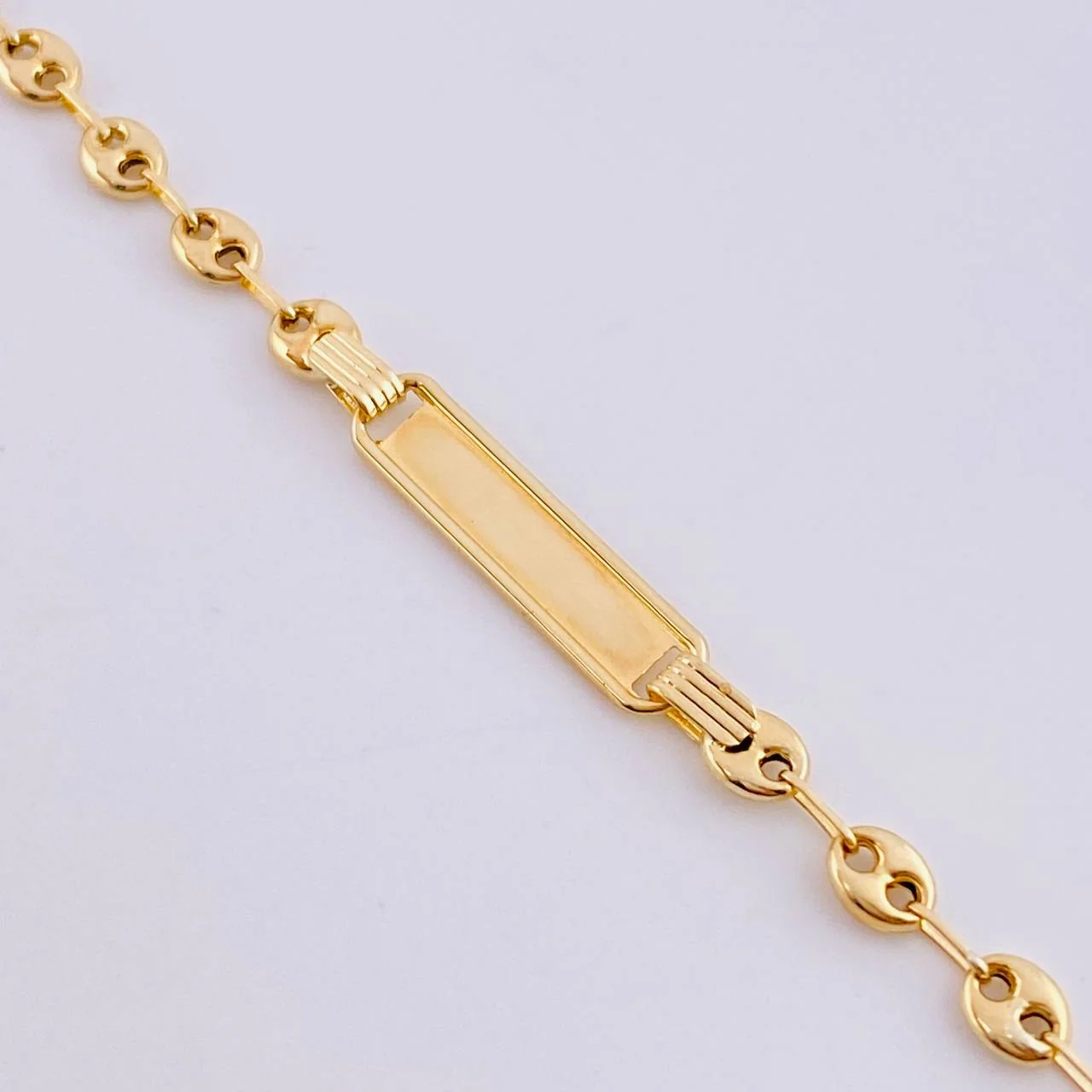 Pulso Bebé Gc Placa Rectangular 2.3 g / 6 3/4 in / 4.1 mm Oro Amarillo 18K - Image 2