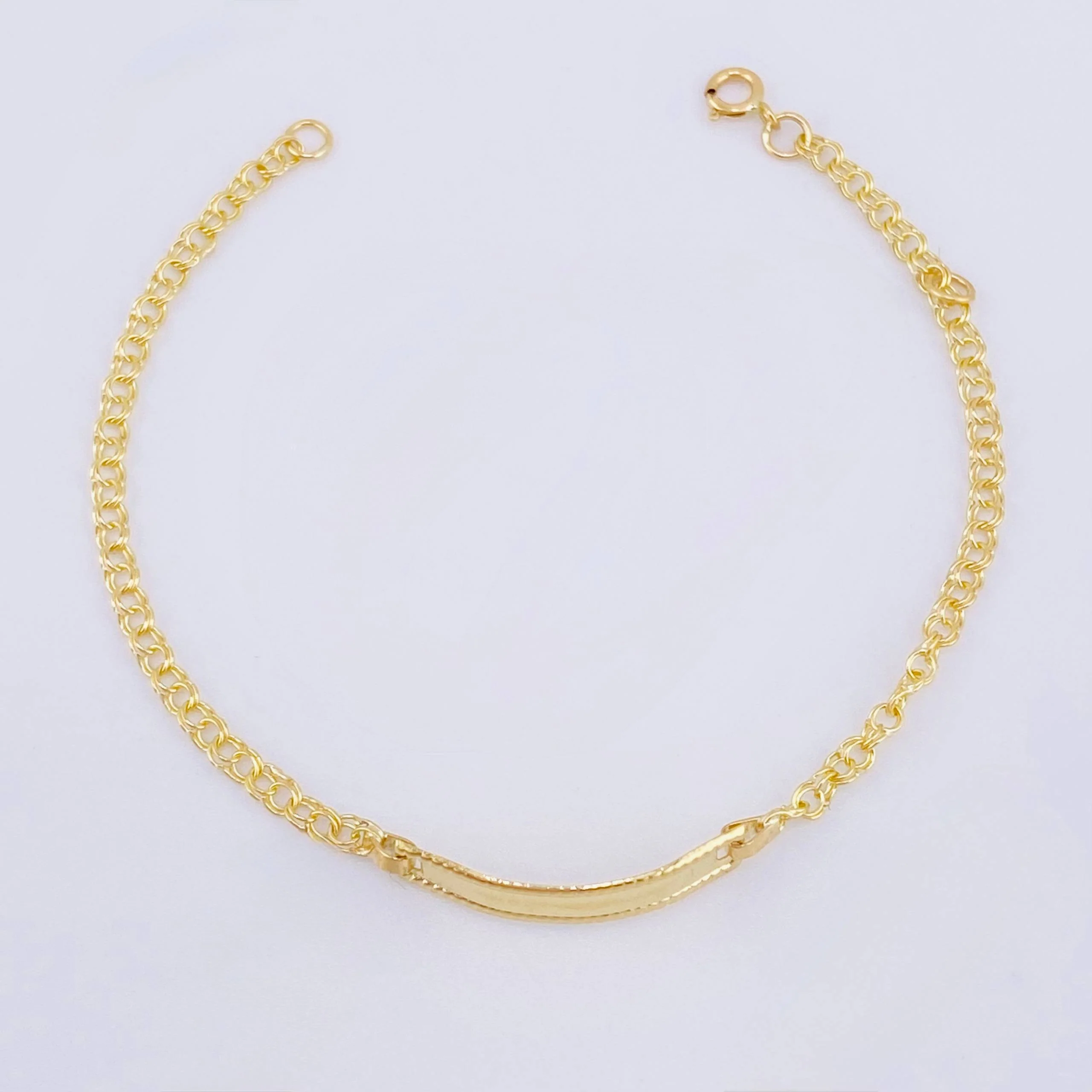 Pulso Bebé Roll On Placa Ovalada Rectancular Relieve 1.35gr / 5 1/4 in / 2.2mm Oro Amarillo 18K * - Image 3