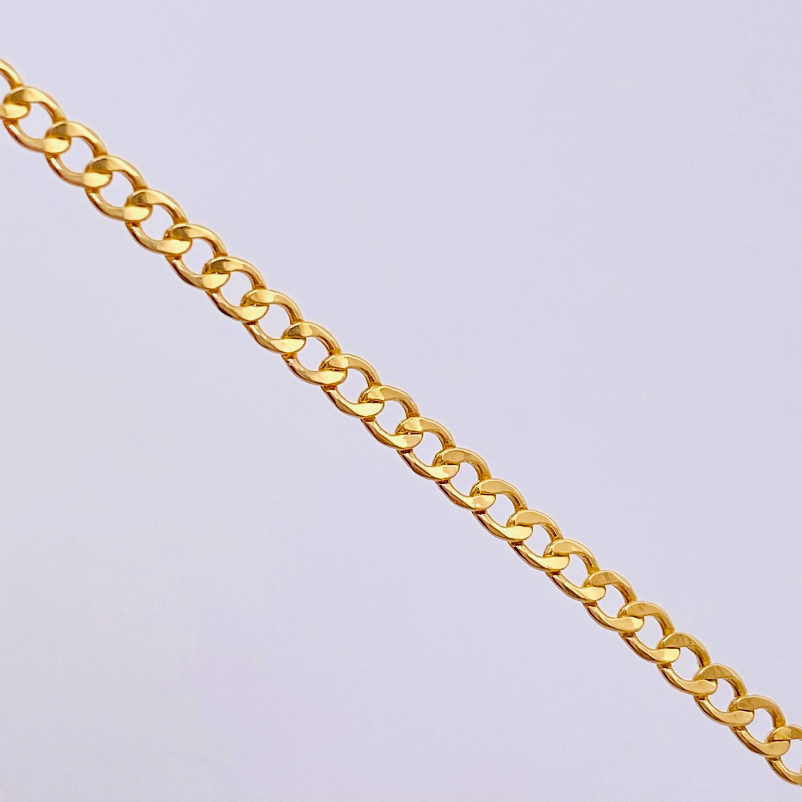 Pulso Cubano 0.8gr / 7 1/4 in / 2.2mm Oro Amarillo +1 18K © - Image 2