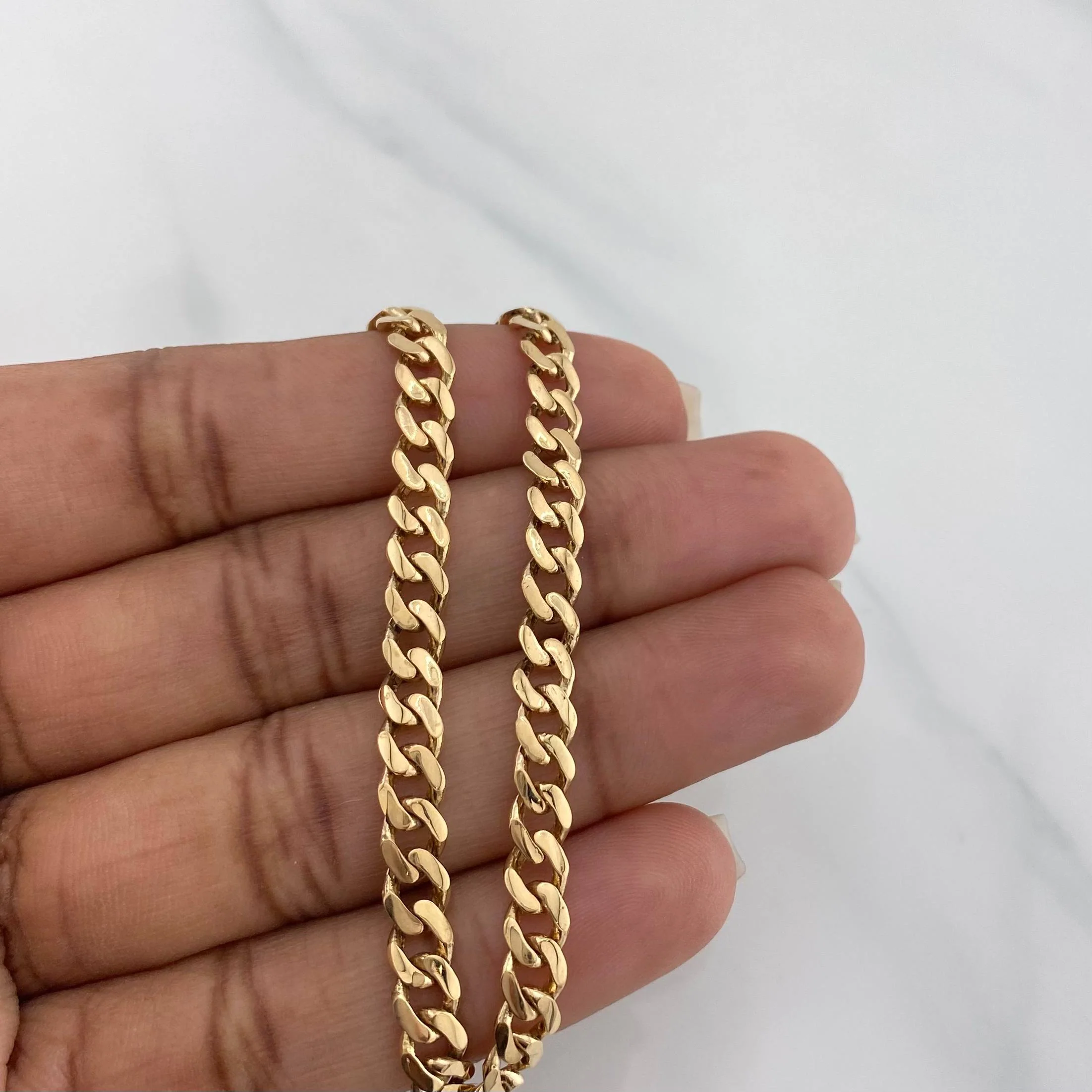 Pulso Cubano 5.35 g / 8 in / 4.95 mm Oro Amarillo 18K - Image 4