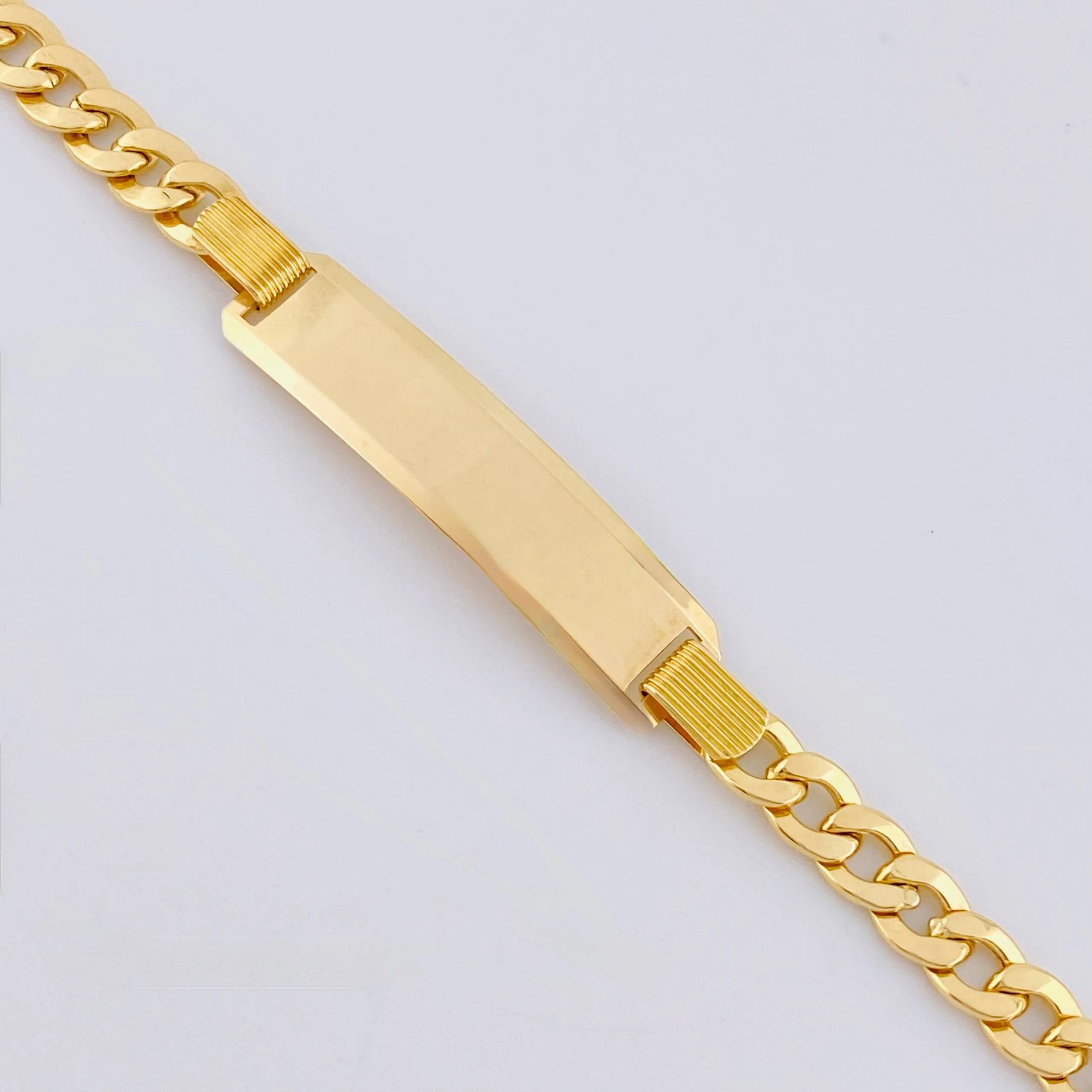Pulso Cubano Placa Rectangular 10gr / 7 3/4 in / 5.4mm Oro Amarillo +1 18K - Image 3