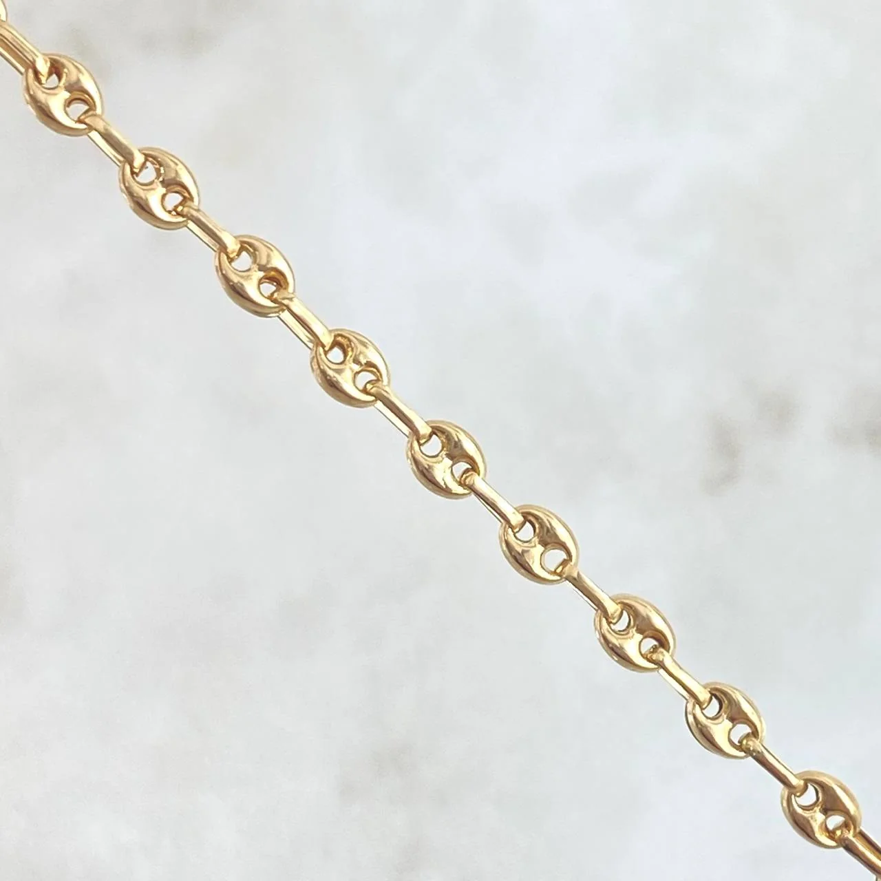 Pulso Gc 2.55 g / 8 in / 3.7 mm Oro Amarillo 18K - Image 2