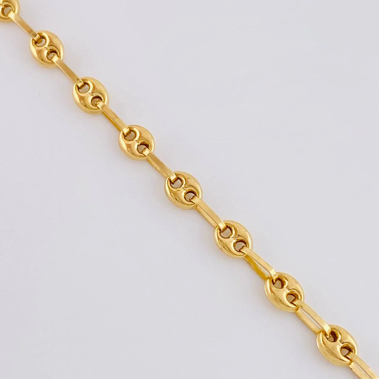 Pulso Gc 3.2 g / 7 1/4 in / 4.1 mm Oro Amarillo 18K - Image 2