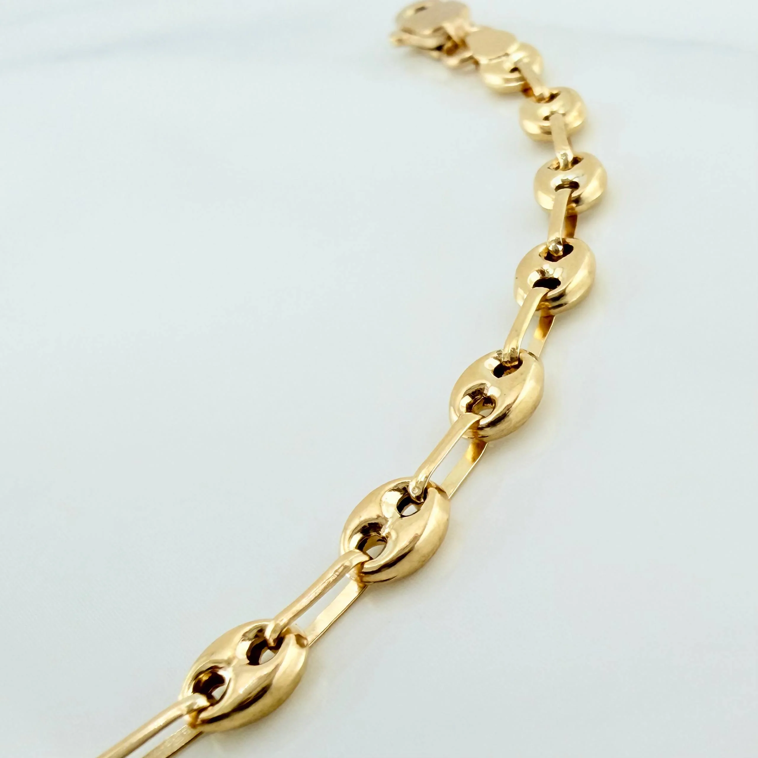 Pulso Gc 3.25 g / 7 in / 4 mm Oro Amarillo 18K - Image 2
