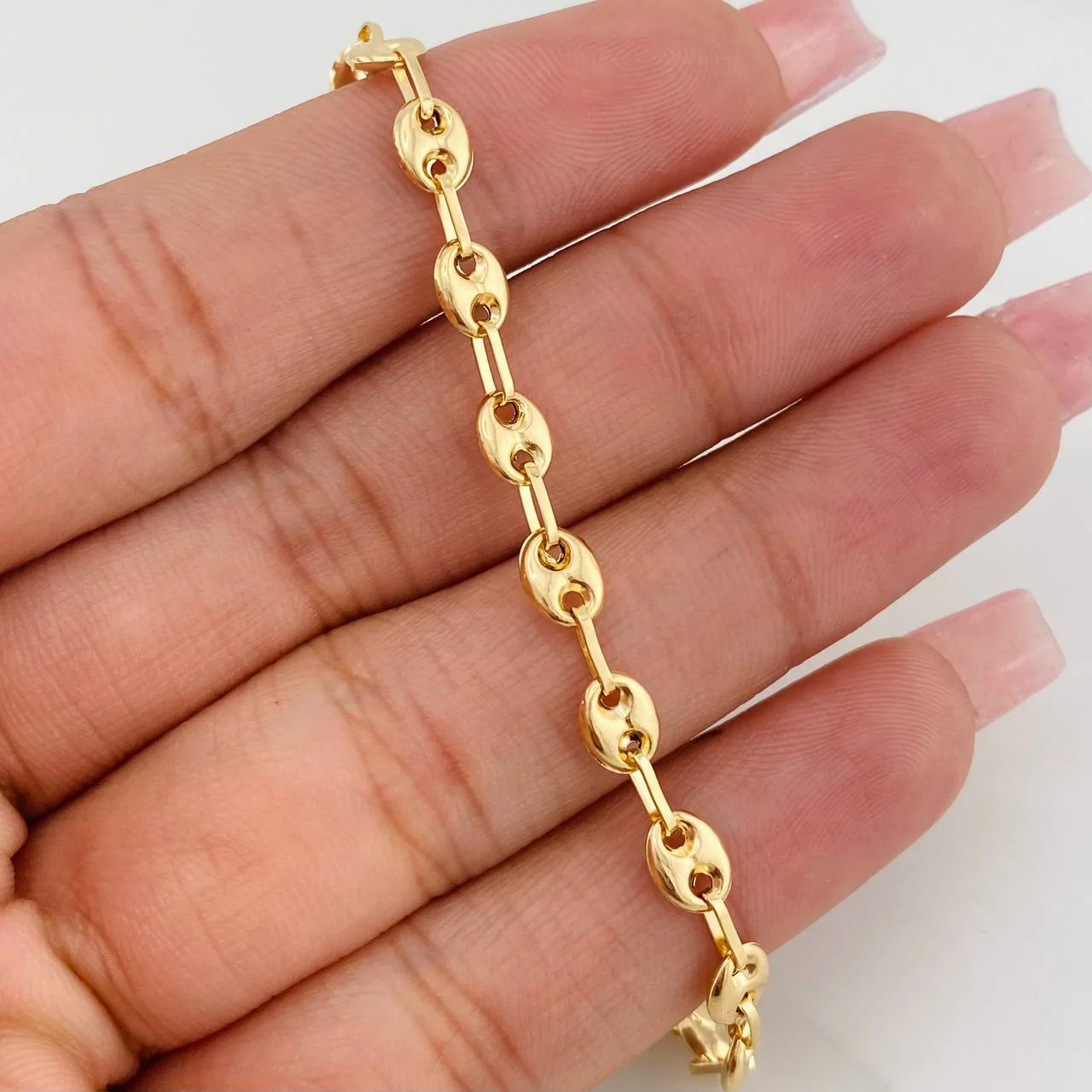 Pulso Gc 3.25g / 7 3/4 in / 4.53mm Oro Amarillo 18K - Image 4