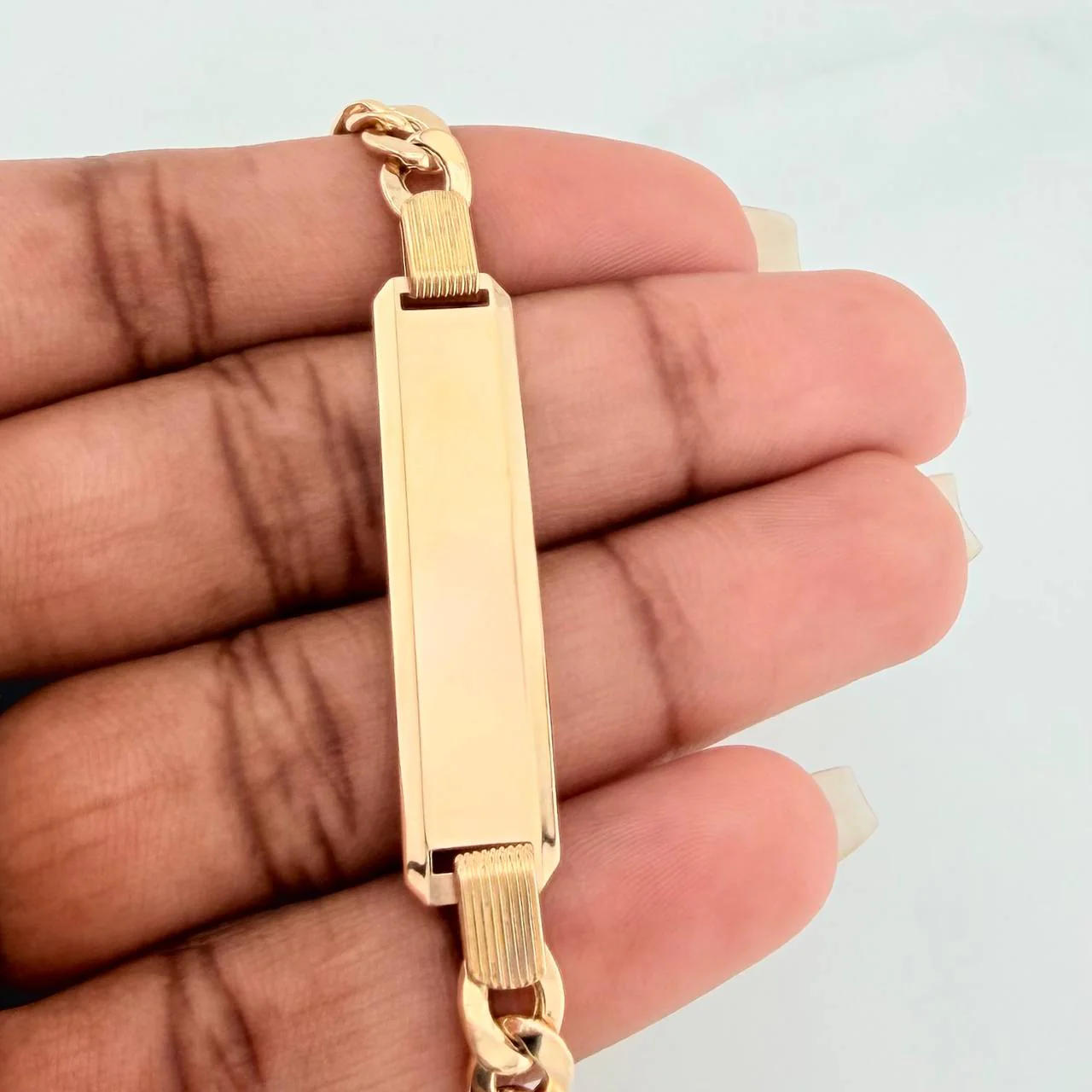 Pulso Placa Cubana 11.05gr / 8 1/4 in / 4mm Oro Amarillo +1 18K $ - Image 5