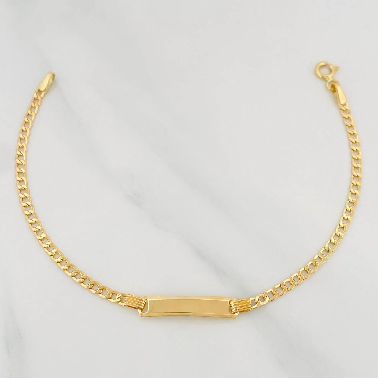 Pulso Placa Rectangular 1.7 g / 6 1/4 in / 1.26 mm Oro Amarillo 18K