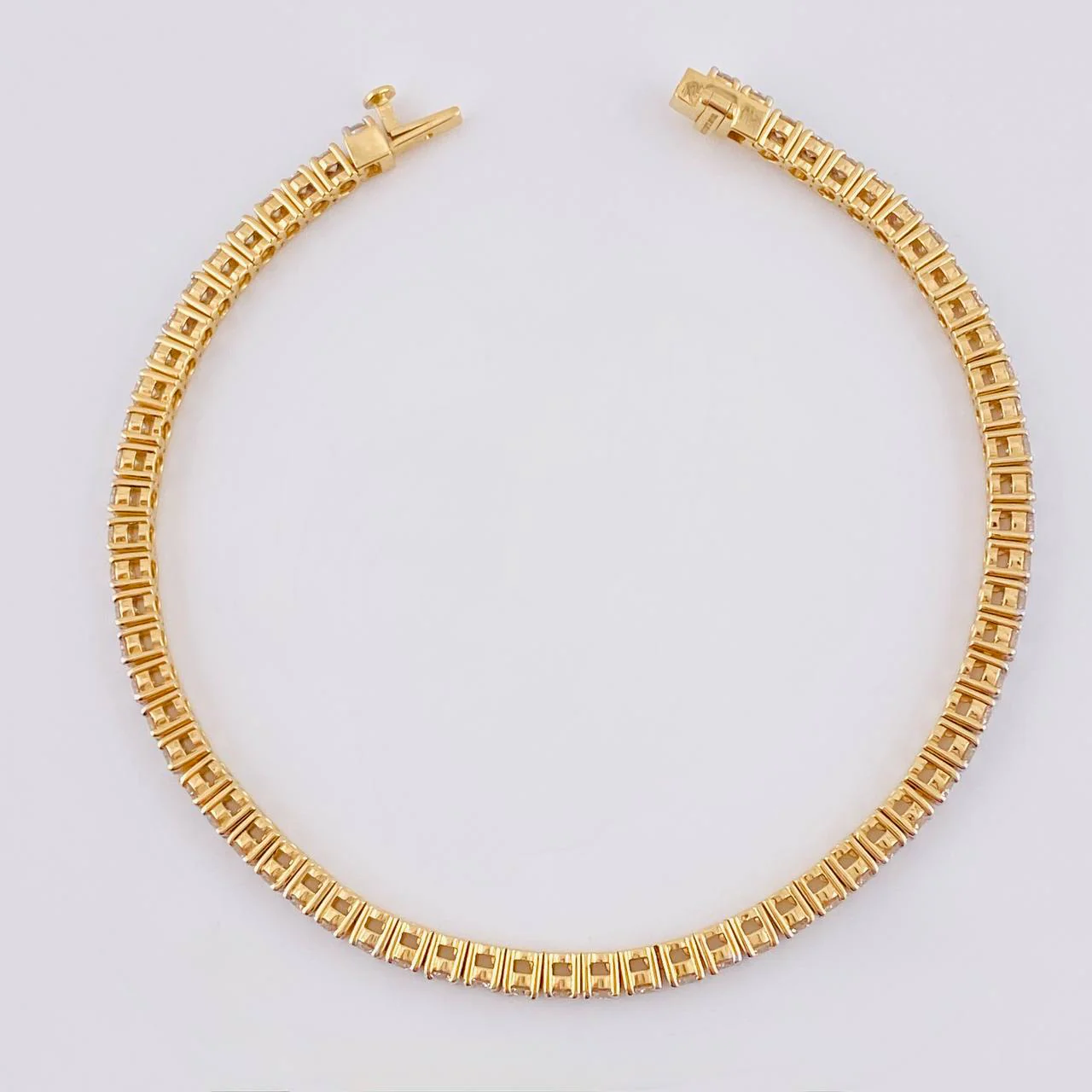 Pulso Tenis Diamantes 3,79 Qts 11.05 g / 7 1/4 in / 2.6 mm Oro Amarillo 18K - Image 3