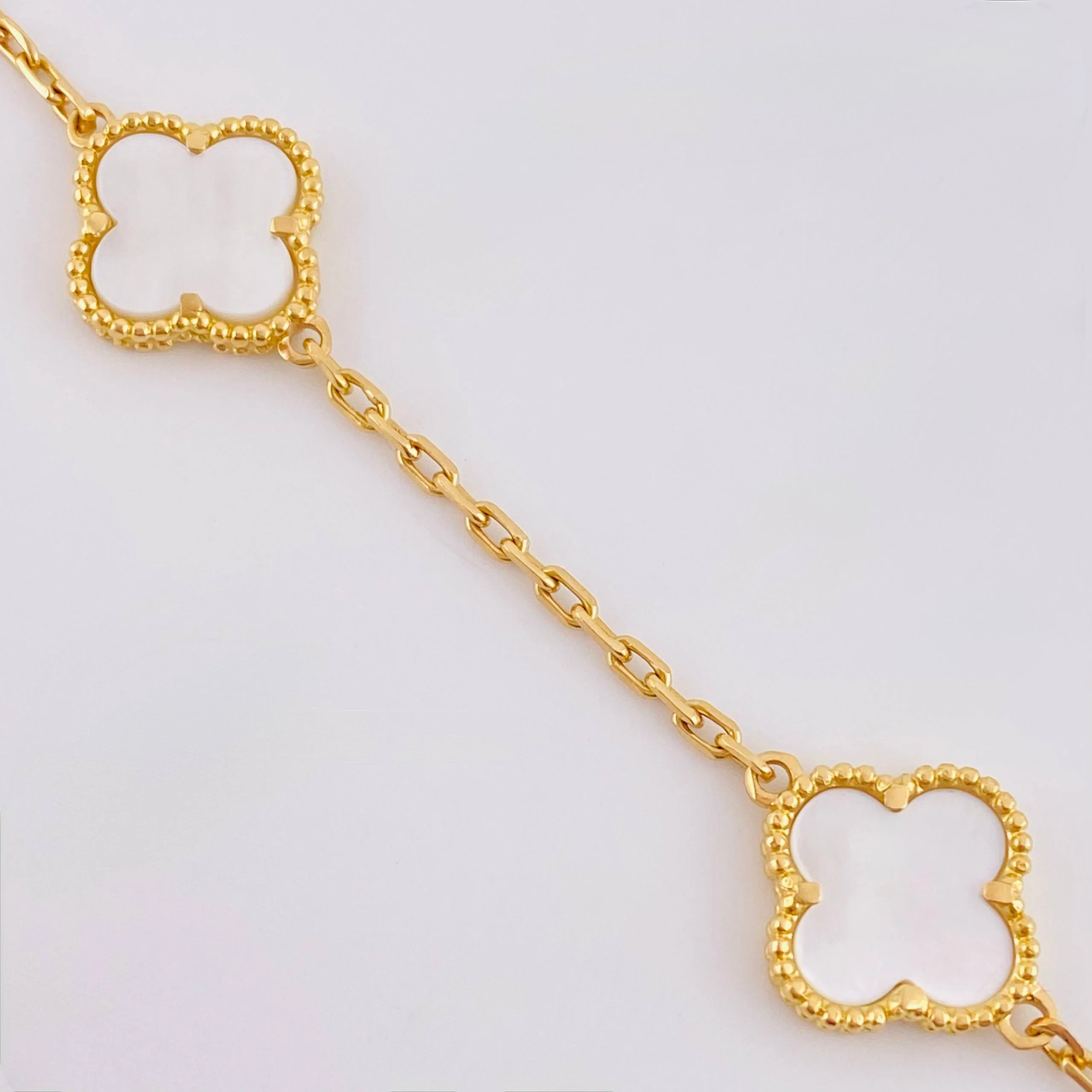 Pulso Trebol Aro Seguido 11.6gr / 8 1/4 in / 2.1mm Oro Amarillo Nac.Esp. 18K * - Image 3