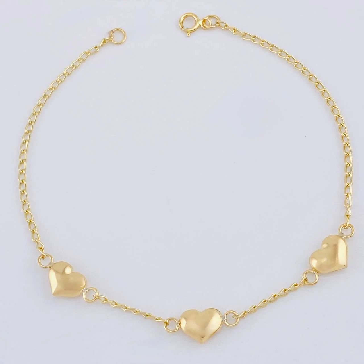 Pulso Trio De Corazones 2.1 g / 7 3/4 in / 1.6 mm Oro Amarillo 18K