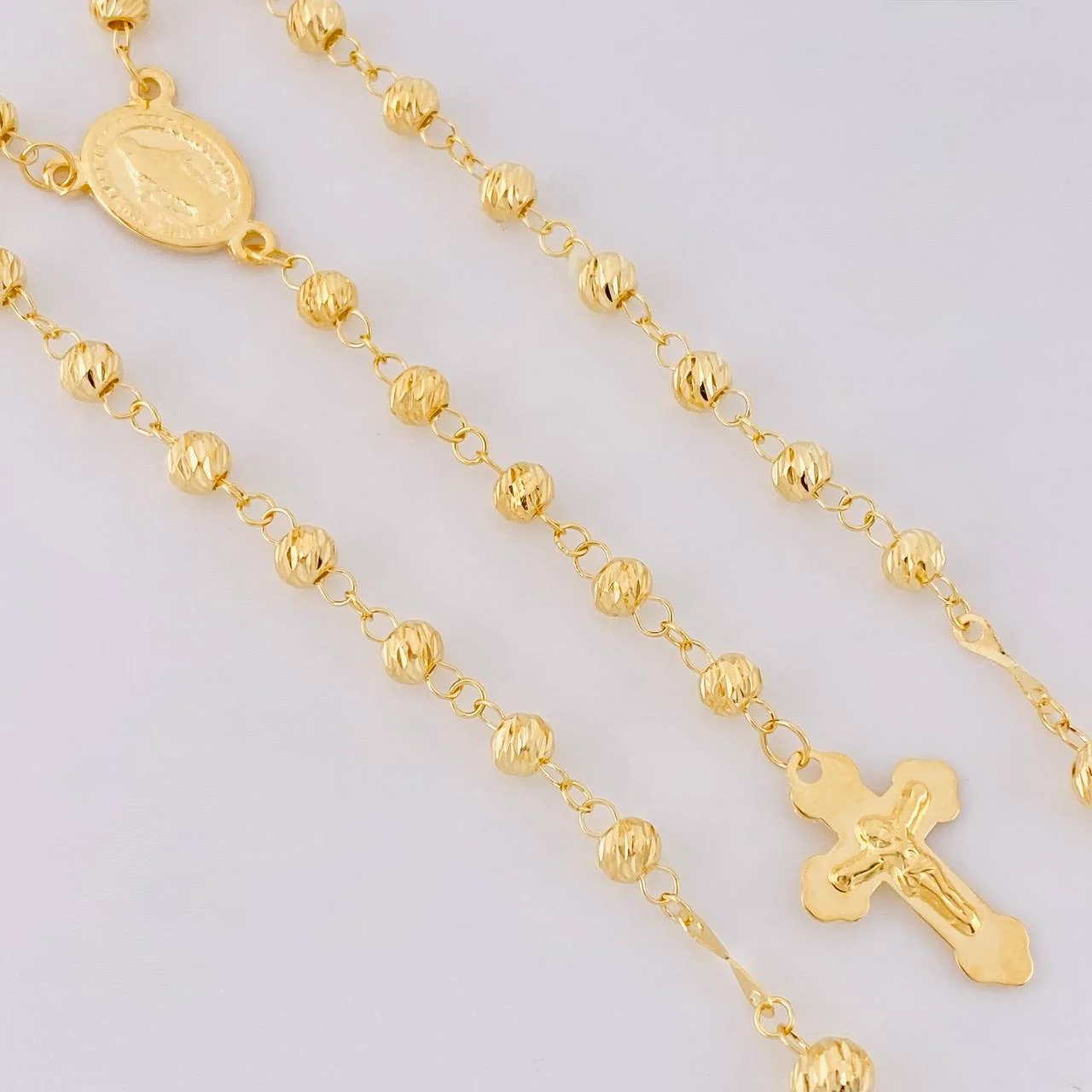Rosario Virgen milagrosa 9.7g / 24 in / 4mm Oro Amarillo 18K - Image 4