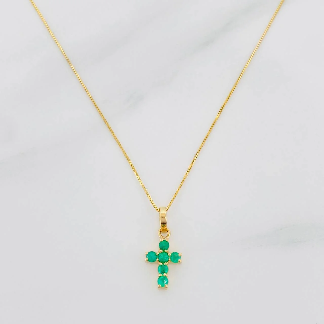 Set Cadena Veneciana + Dije Cruz Esmeralda 10Pts / 1.3 g / 17 3/4 in Oro Amarillo 18K