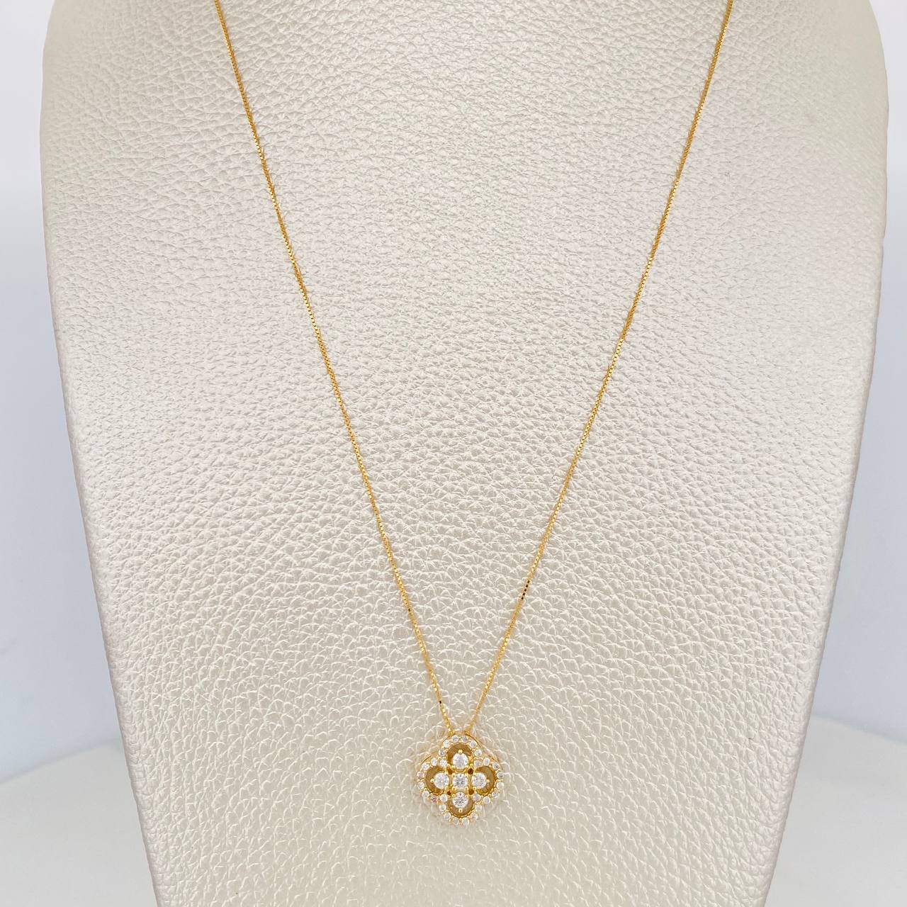 Set Cadena Veneciana + Dije Trebol / 2.55 g / 17 1/2 in Oro Amarillo 18K - Image 5