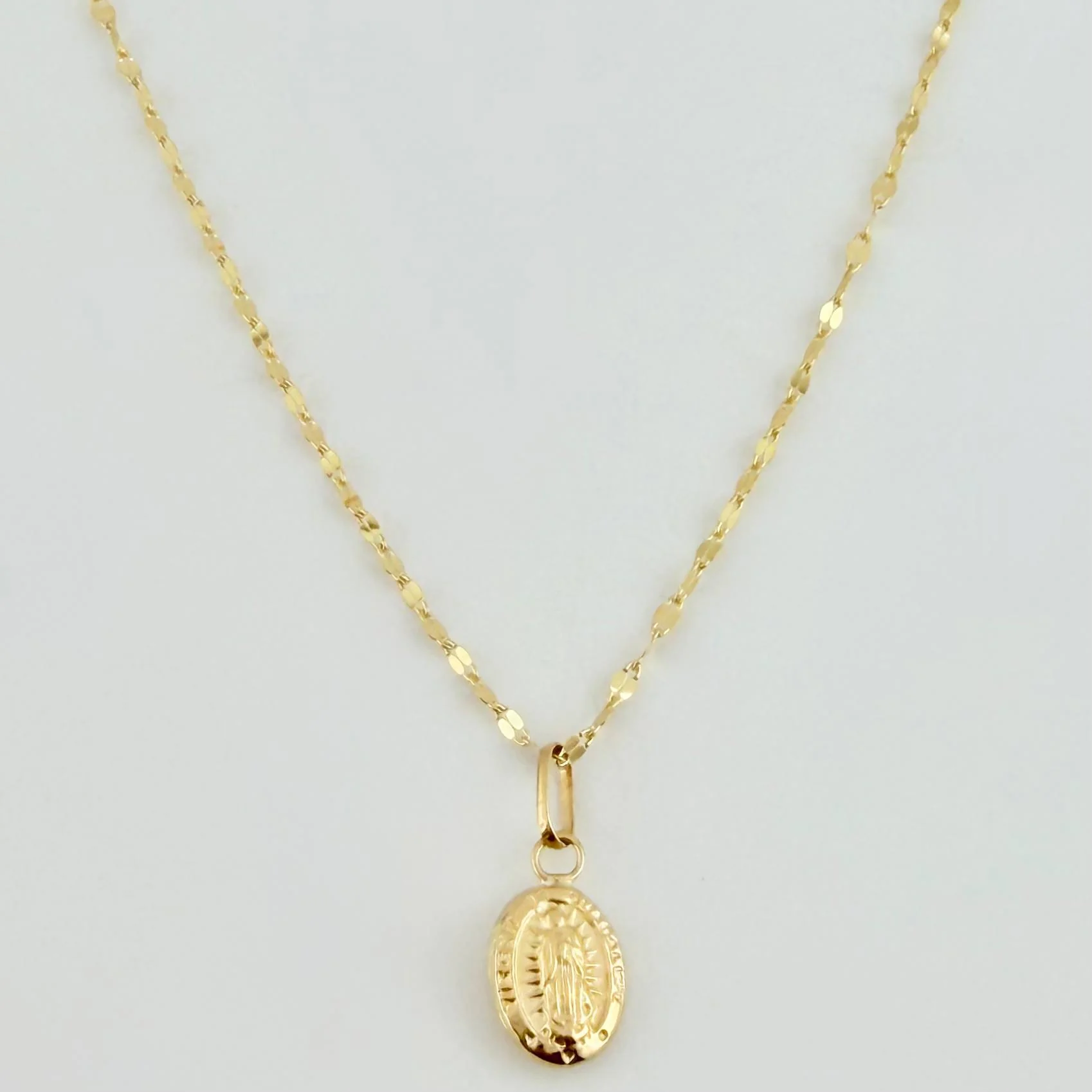 Set Cadena y Dije Flor Espejo + Virgen Guadalupe 1.4gr / 19 3/4 in / 1.3mm Oro Amarillo 18K - Image 2