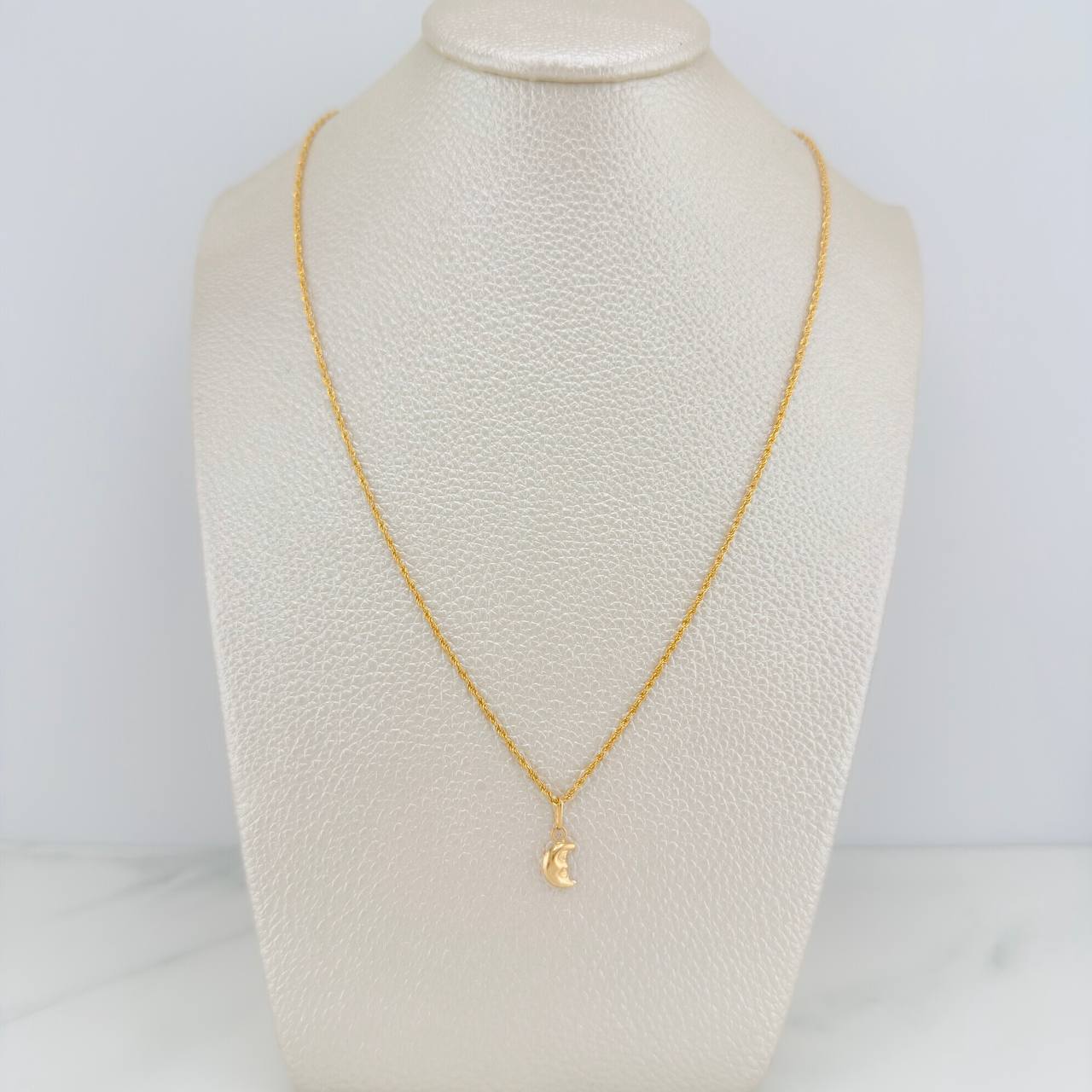 Set Cadena y Dije Lazo + Luna 1.1gr / 15 1/2 in / 1.14mm Oro Amarillo 18K (Oferta) & - Image 6