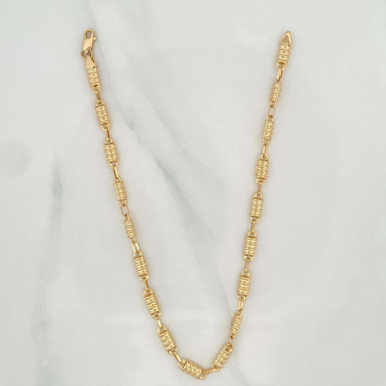 Tobillera Rustica Barril 5.25 g / 11 in / 4.2 mm Oro Amarillo 18K - Image 2