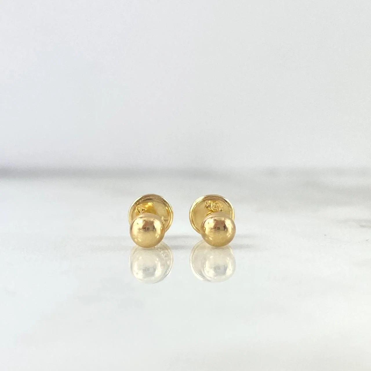 Topos Bola Lisa 0.45 g / in / 4 mm Oro Amarillo 18K