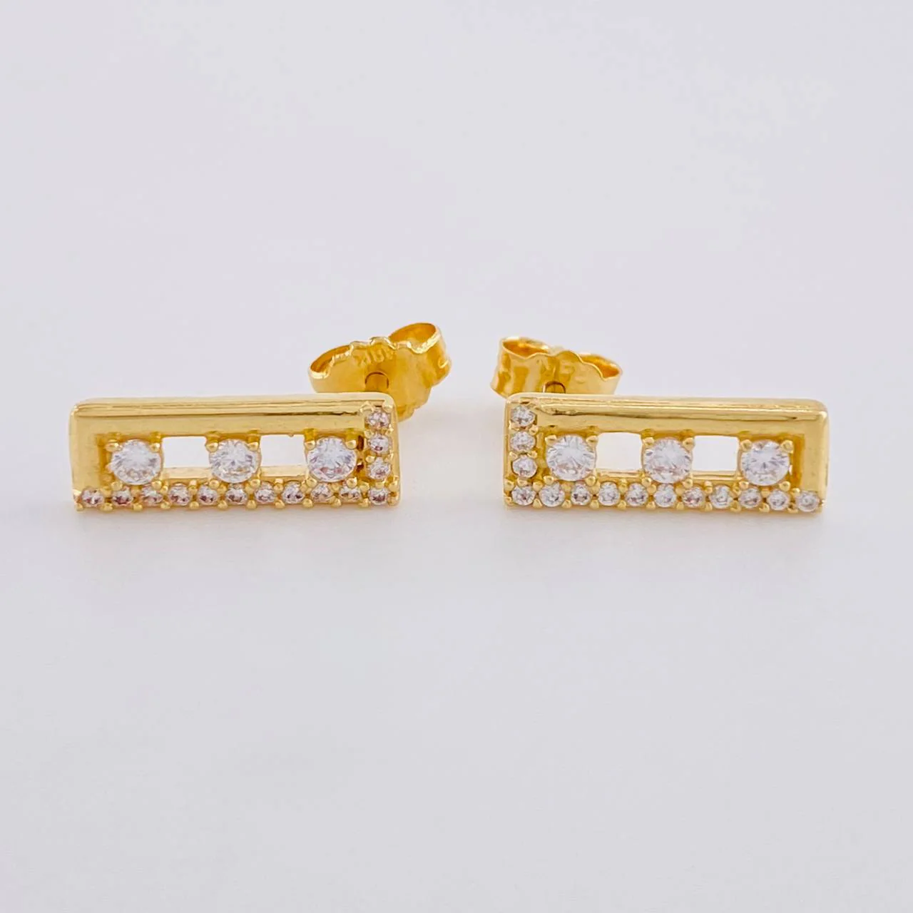 Topos Casete Tupidos Parcial 2.2 g / 1/2 in Oro Amarillo 18K