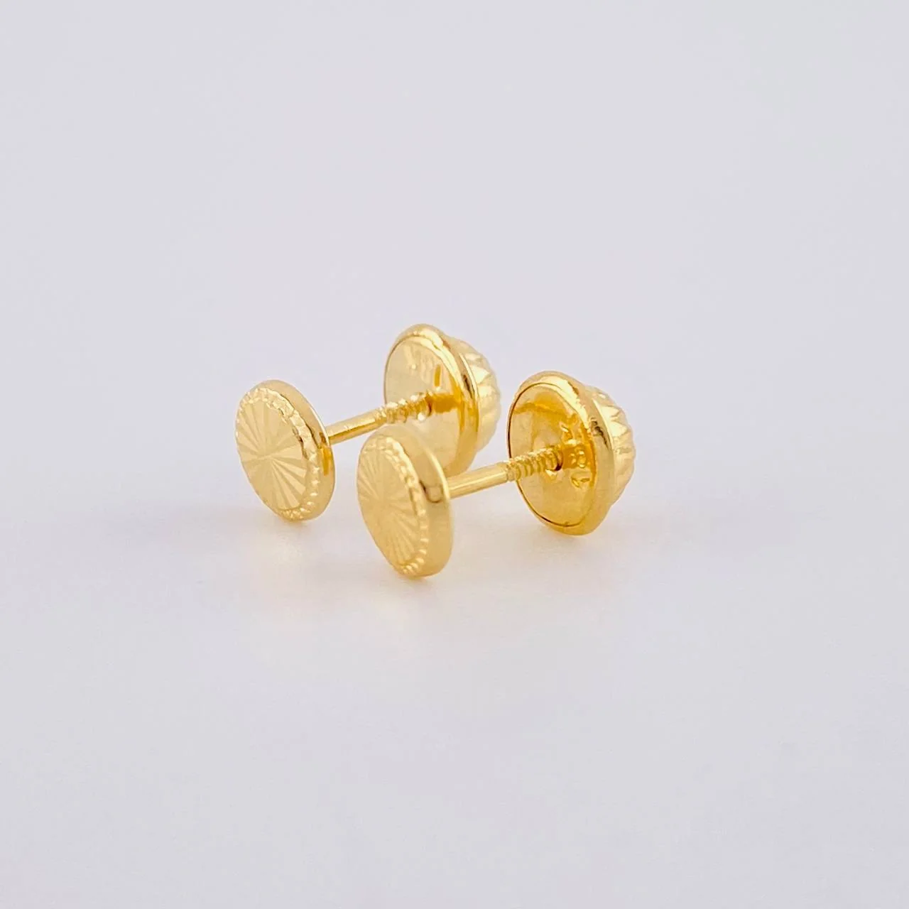 Topos Circulo Diamantado 0.55 g / in / 5 mm Oro Amarillo 18K - Image 2