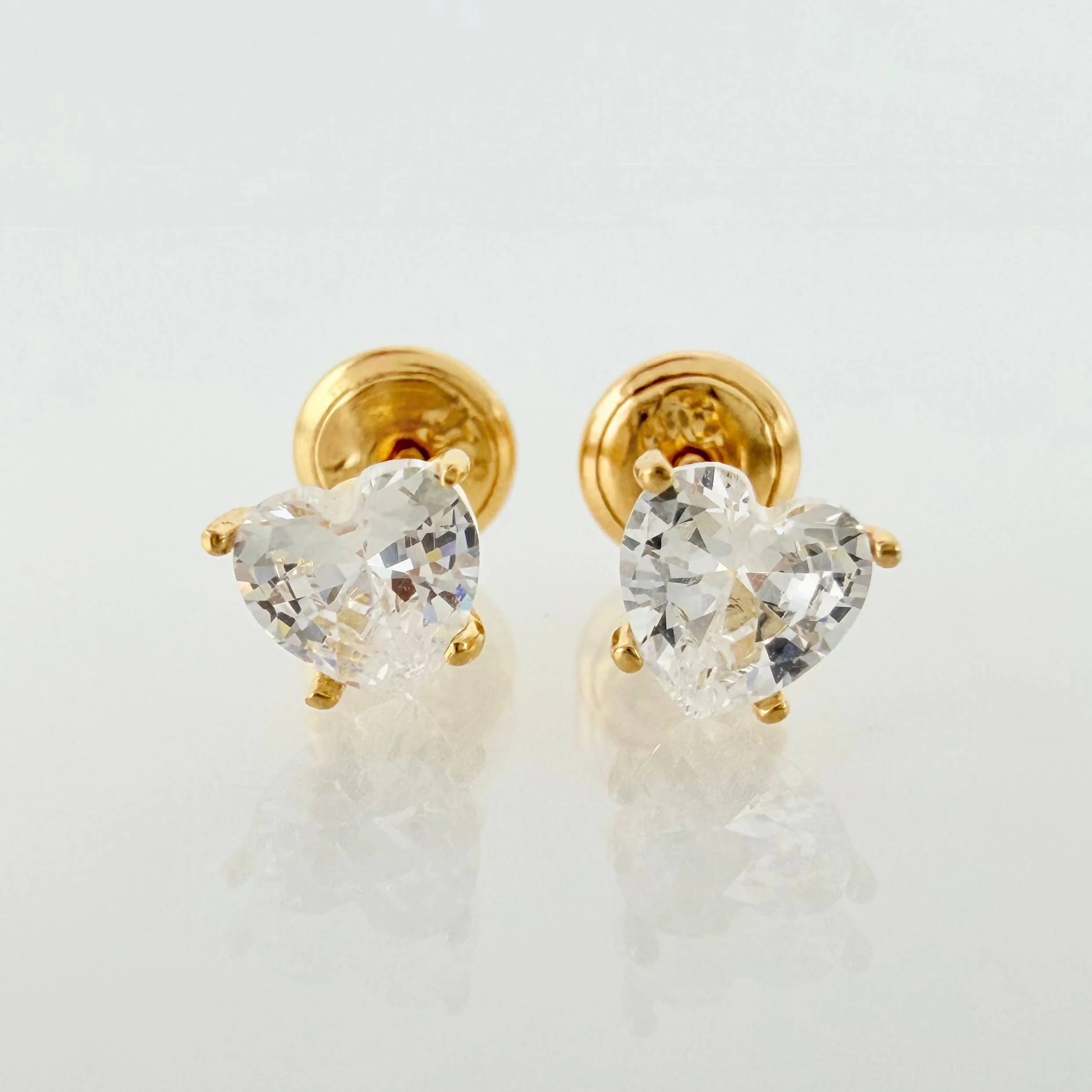 Topos Corazón 1.1gr / 5.1mm Oro Amarillo 18K