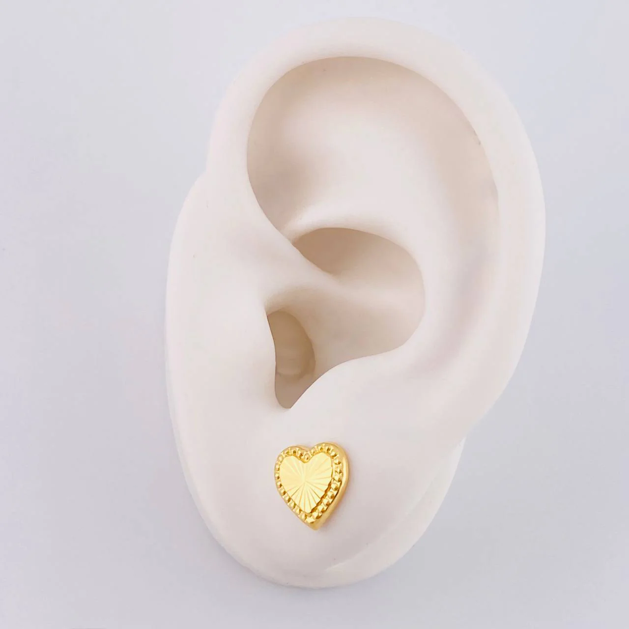 Topos Corazón Diamantado 0.9 g / in / 8.8 mm Oro Amarillo 18K - Image 4