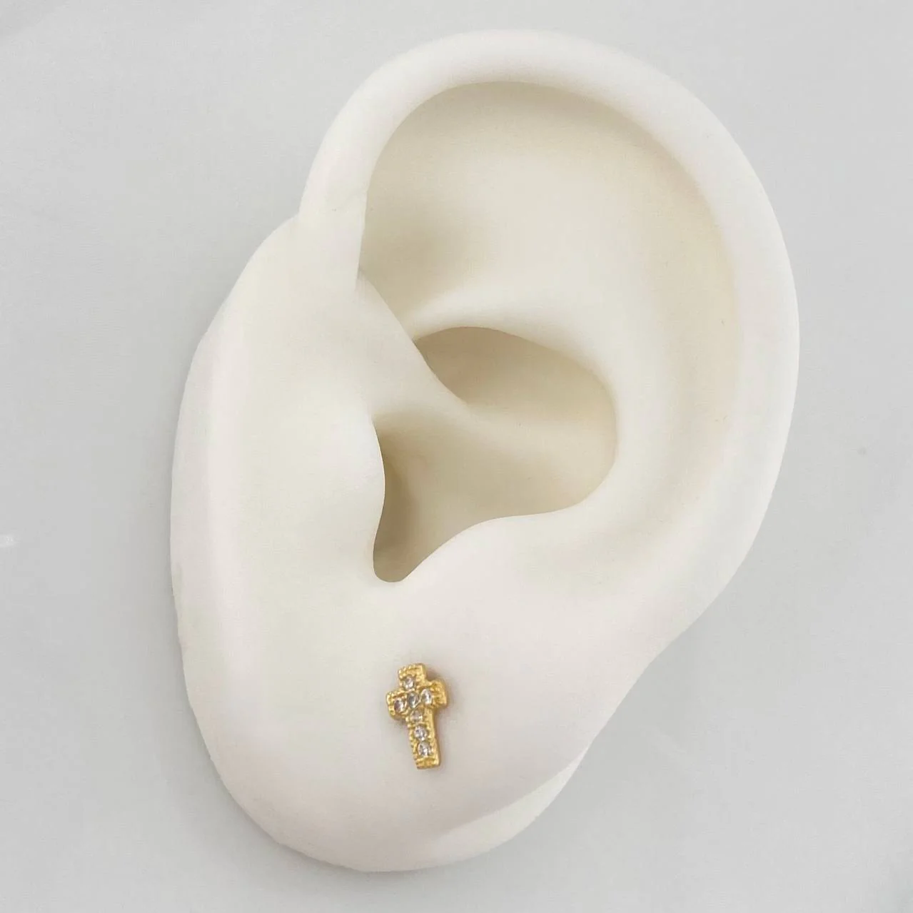Topos Cruz 0.75 g / in / 4 mm Oro Amarillo 18K - Image 4