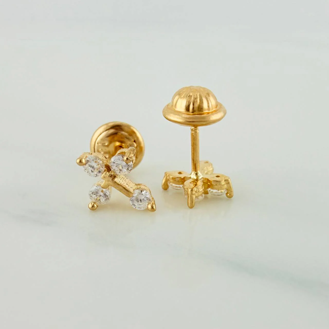Topos Cruz Punta Destellante 0.95gr / 8mm Oro Amarillo 18K & - Image 2