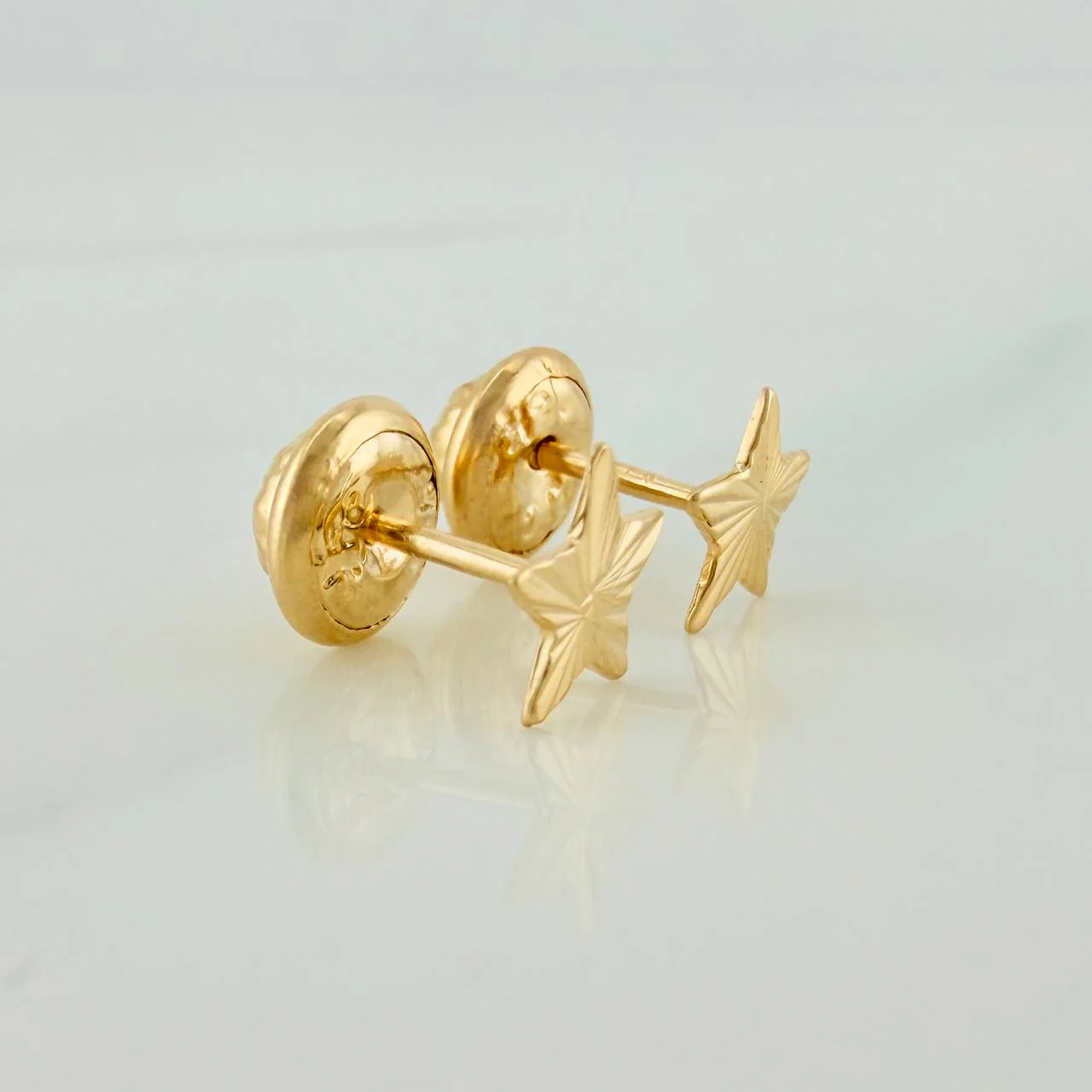 Topos Estrella 0.5gr / 5.6mm Oro Amarillo 18K % - Image 3