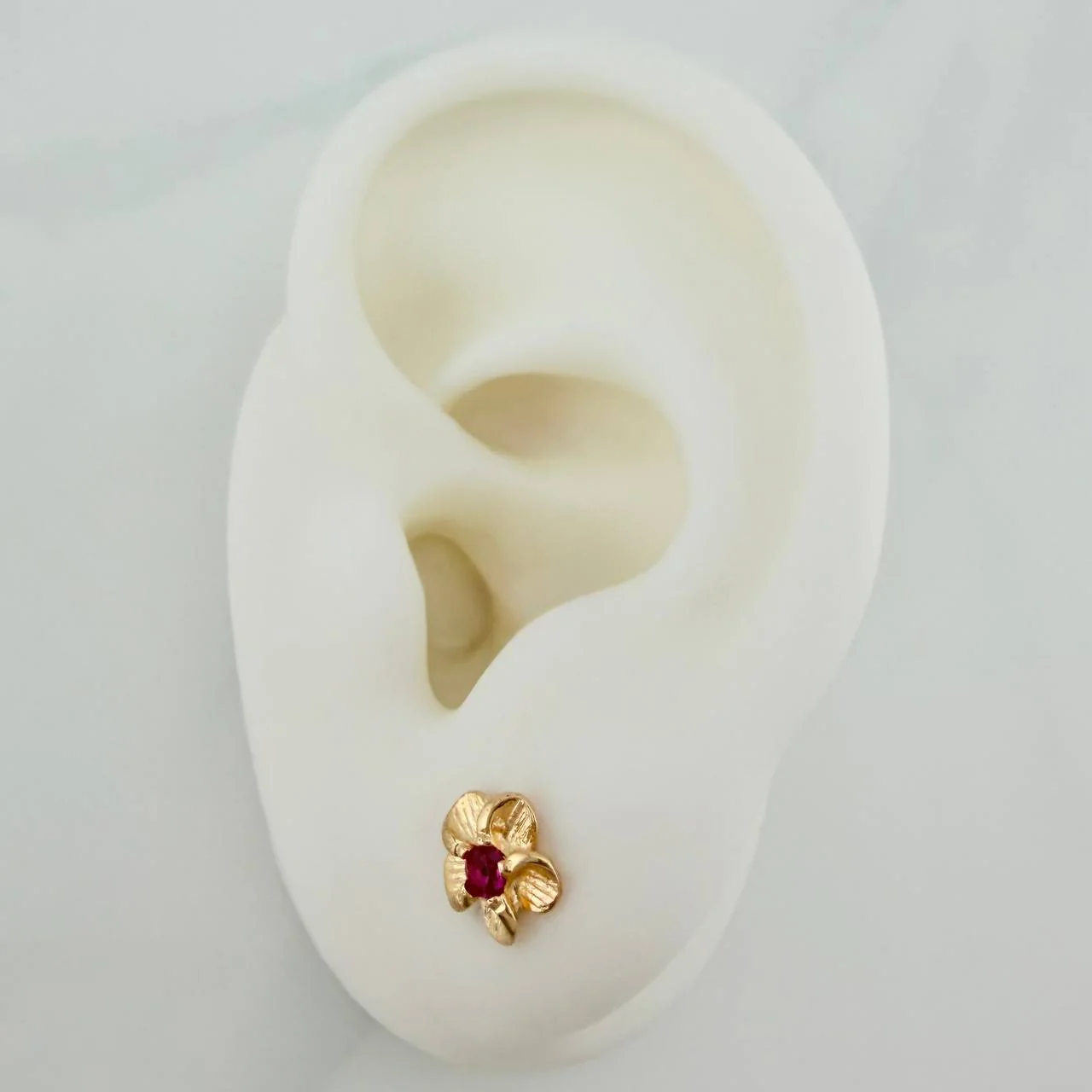 Topos Flor 1.1gr / 7.5mm Oro Amarillo 18K % - Image 4