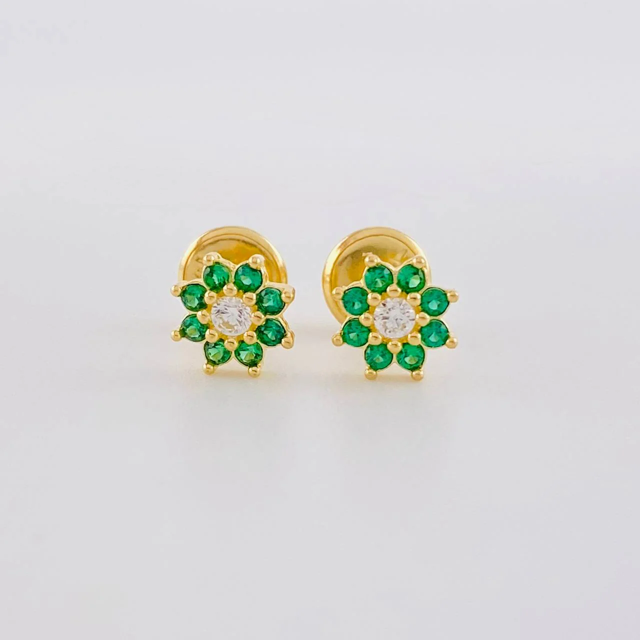 Topos Flor Ocho Petalos 0.85g / in / 6.3mm Oro Amarillo 18K