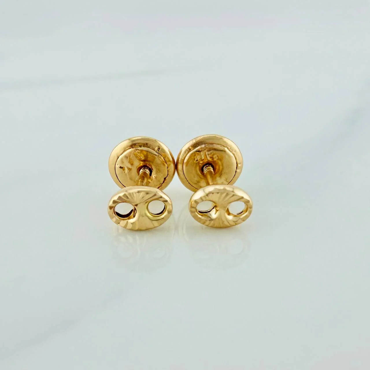 Topos GC 0.45gr / 4.7mm Oro Amarillo 18K &