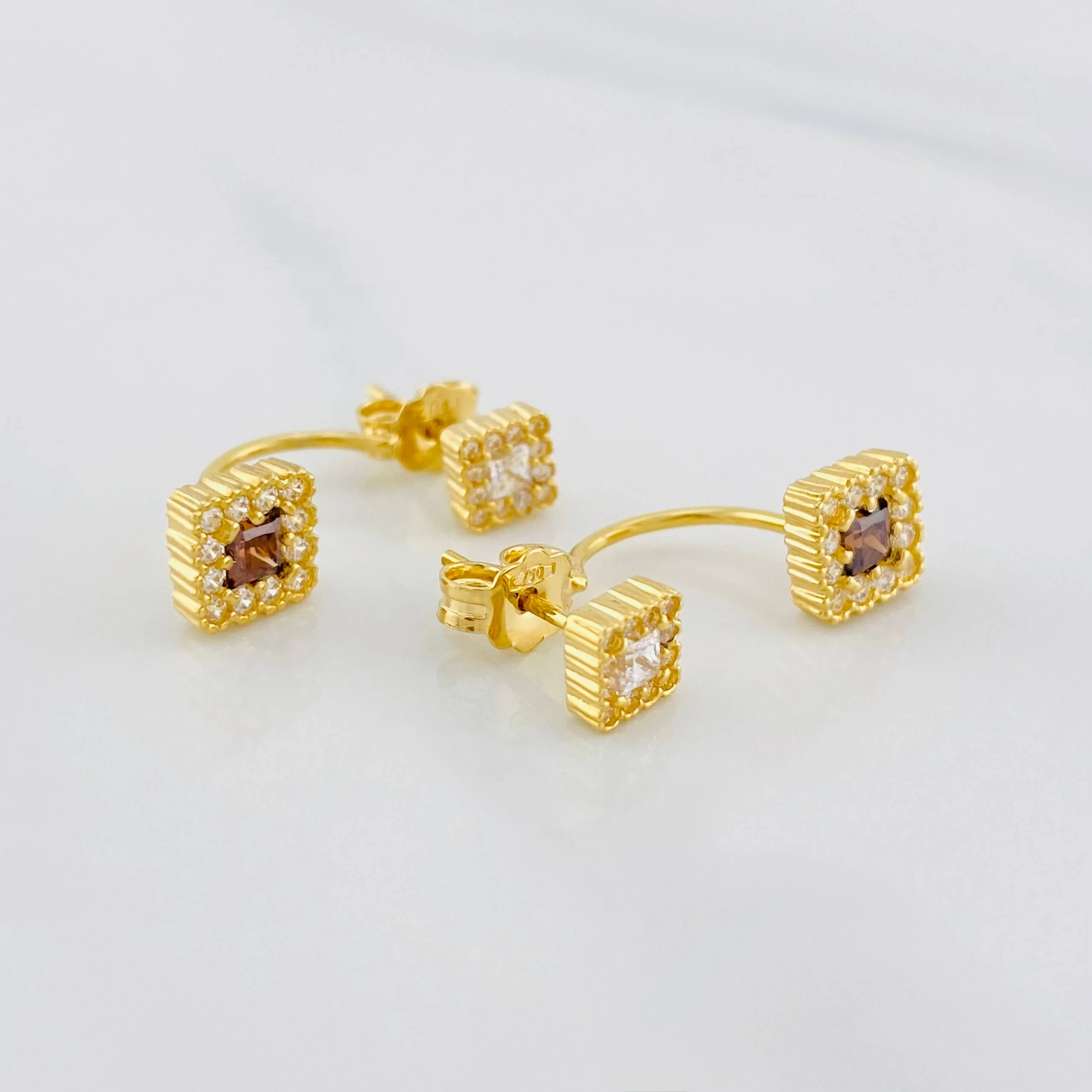 Topos Halo cuadrado 3.3g / in / 6.5mm Oro Amarillo 18K - Image 2